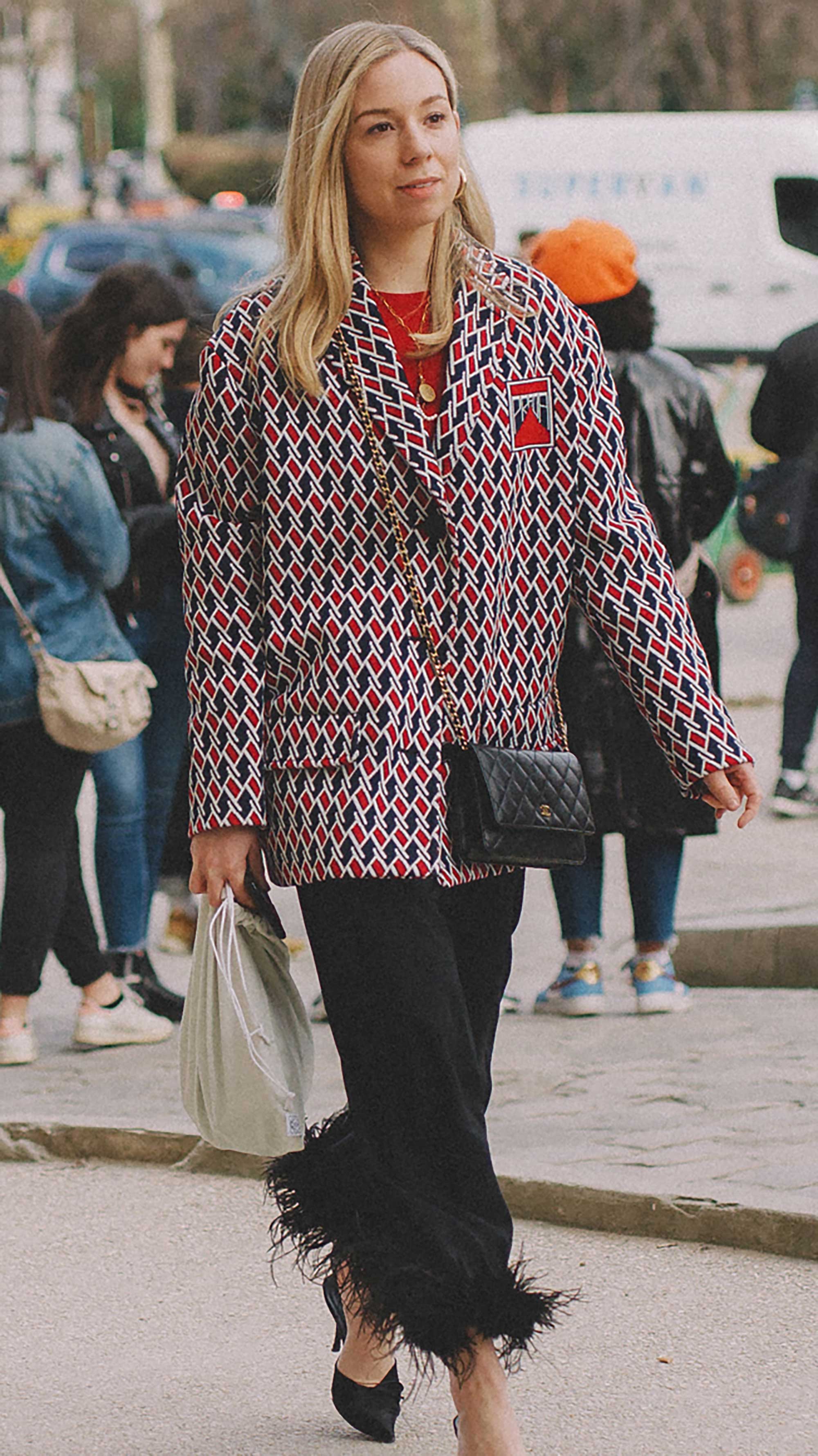 Best outfits of Paris Fashion Week street style day three PFW FW19 - 57.jpg