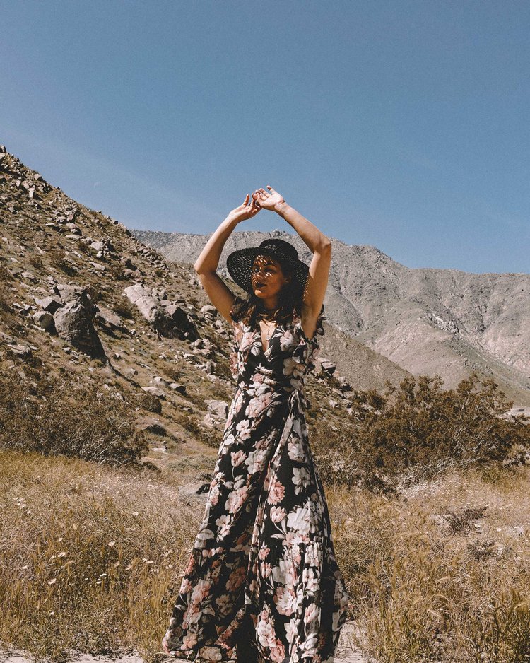 maxi dress coachella What to Wear to Coachella  Cocopia Edit