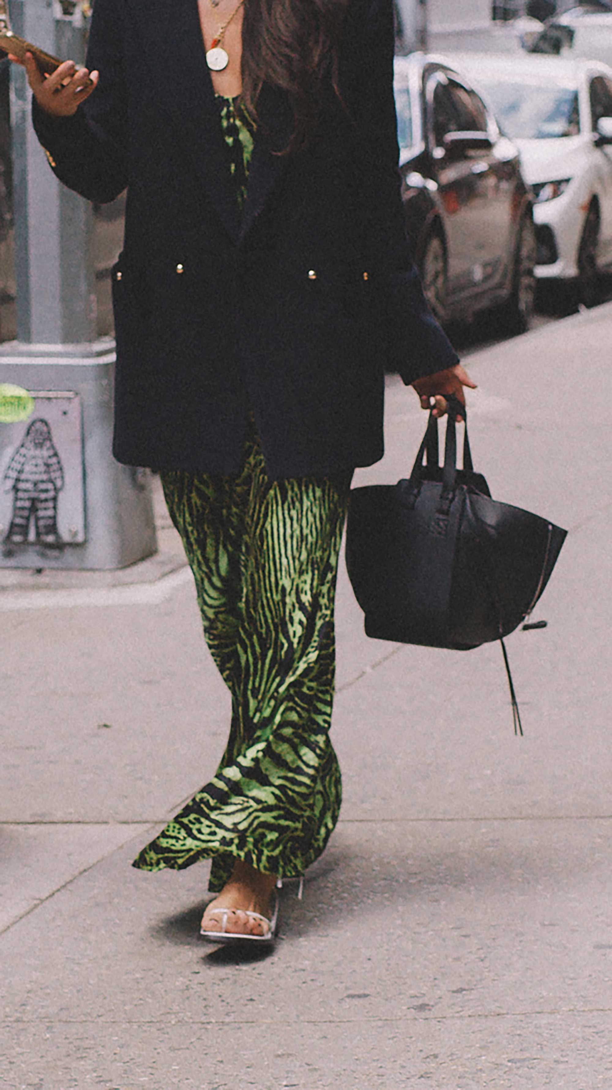 Best outfits of New York Fashion Week street style 2019 Day One Photo by @J2martinez Jose J. Martinez www.jmrtnz.com -88.jpg