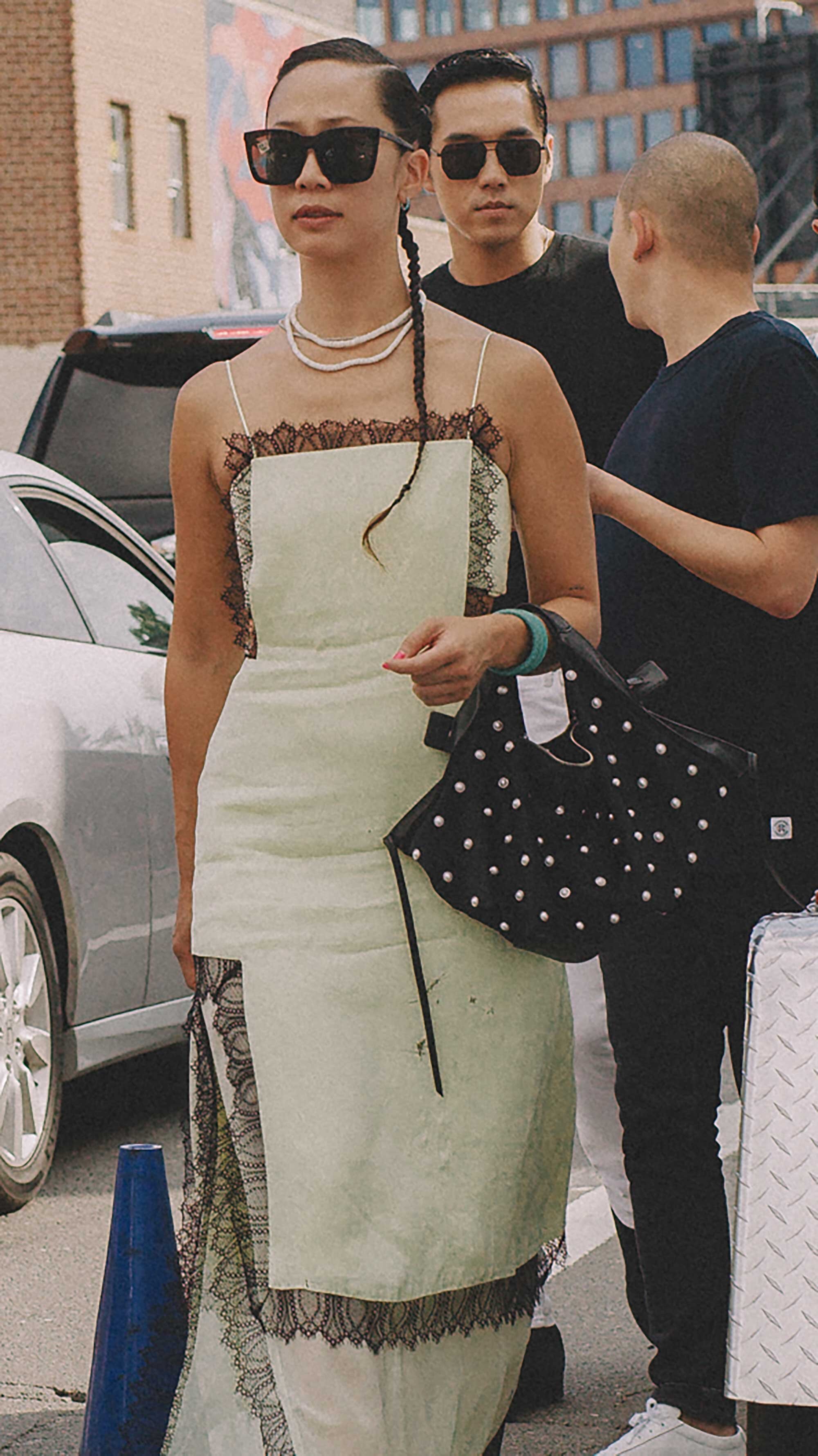 Click for more looks! Best outfits of New York Fashion Week street style 2019 Day Three Photo by @J2martinez Jose J. Martinez www.jmrtnz.com -121.jpg