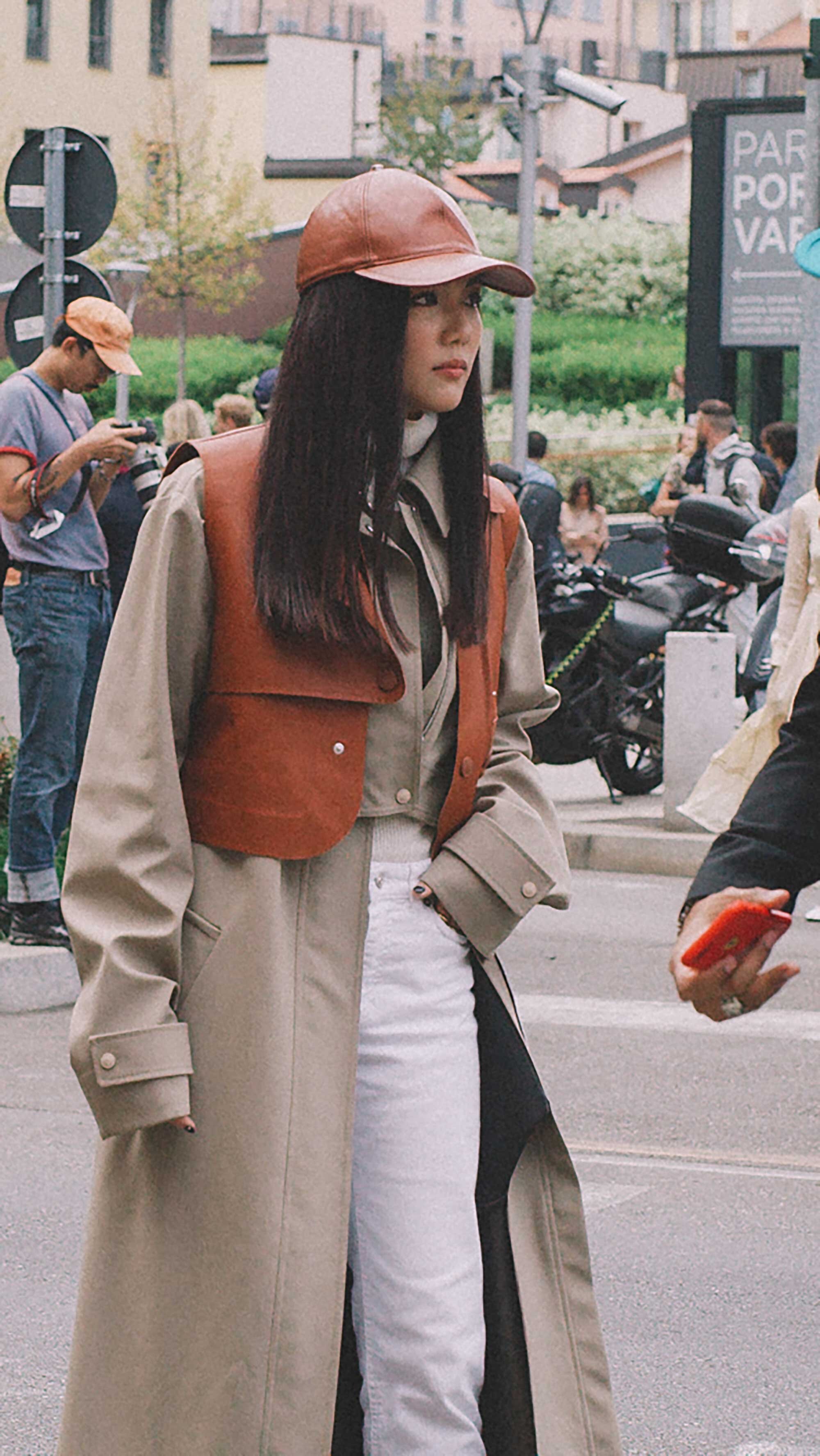 Best outfits of Milan Fashion Week street style 2019 day three MFW SS20 Photo by @J2martinez -60.jpg