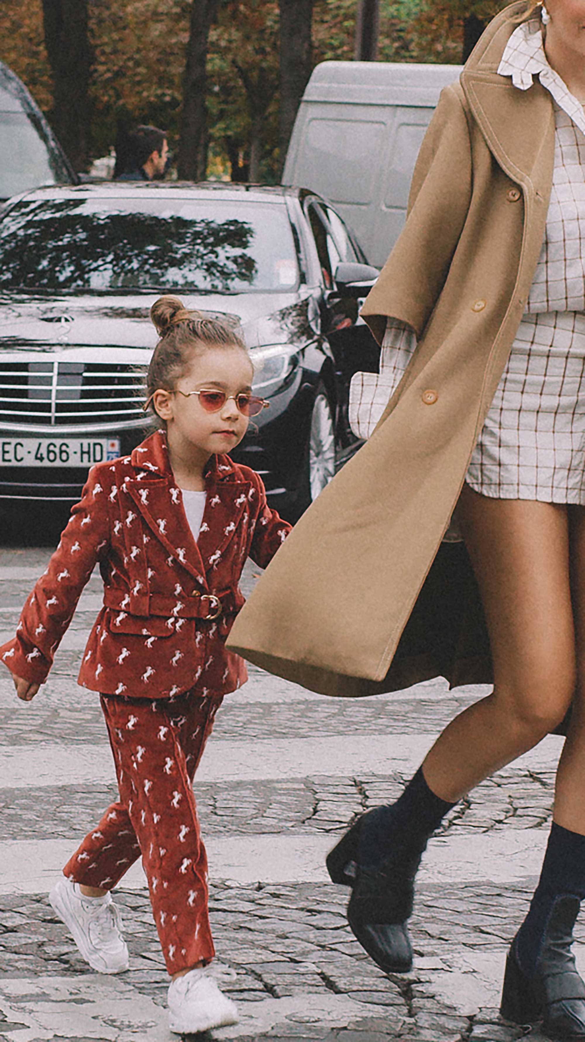 Best outfits of Paris Fashion Week street style 2019 day three PFW SS20 Photo by @J2martinez Jose J. Martinez -52.jpg