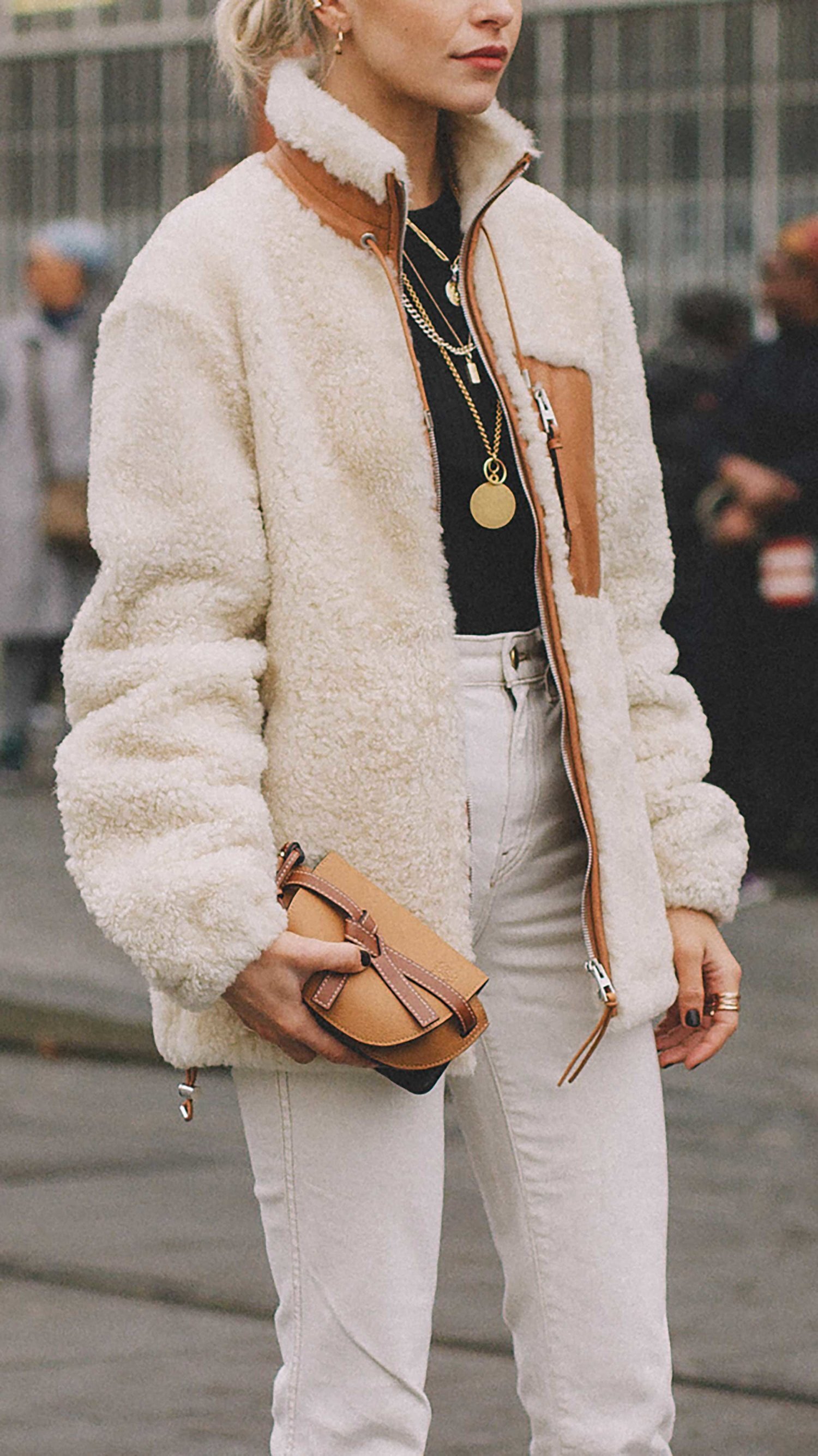 Best+outfits+of+Paris+Fashion+Week+street+style+day+four+PFW+FW19+-+65.jpg