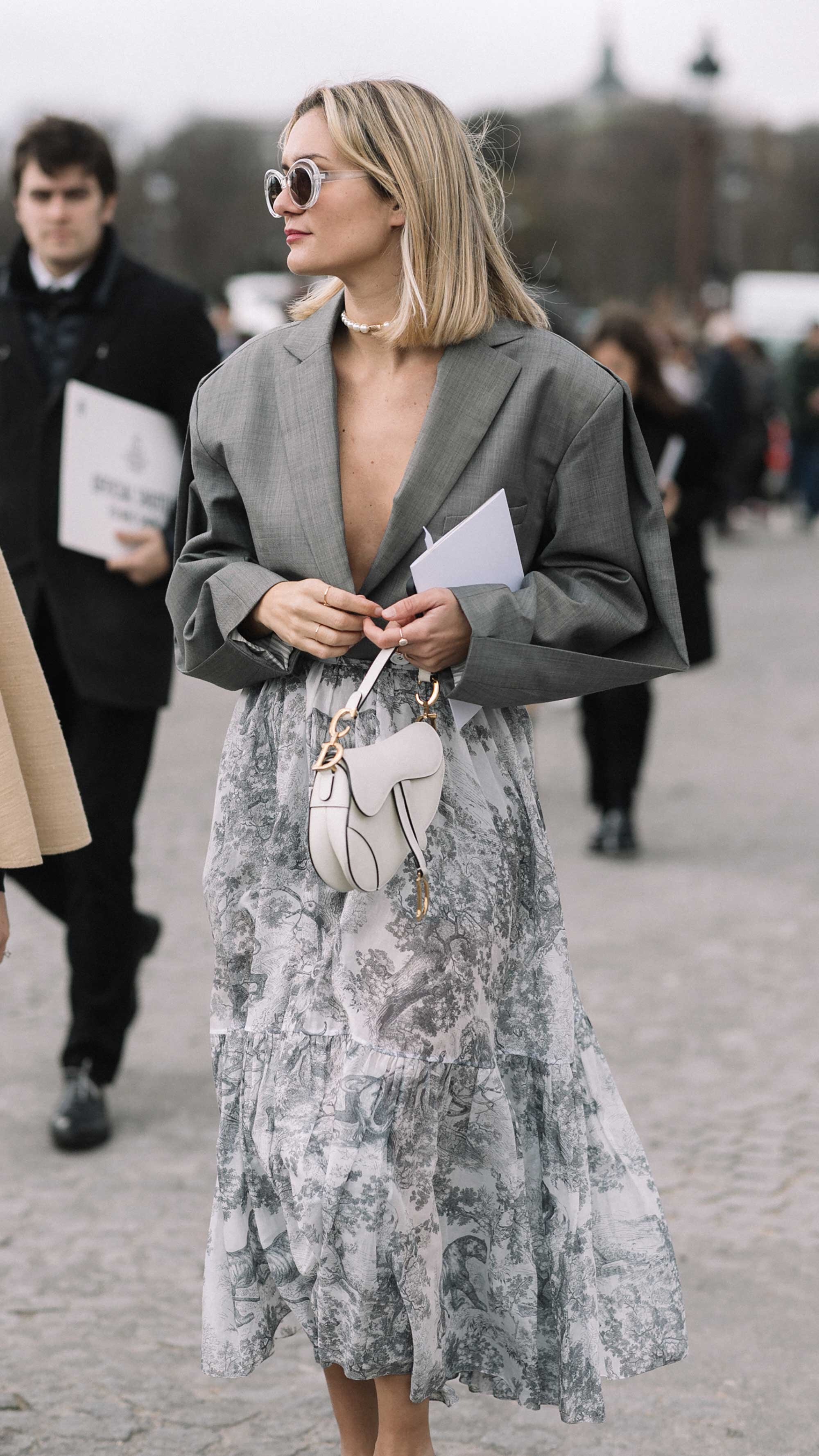 Best outfits Dior Show during Paris Fashion Week Street Style Day One -4.jpg