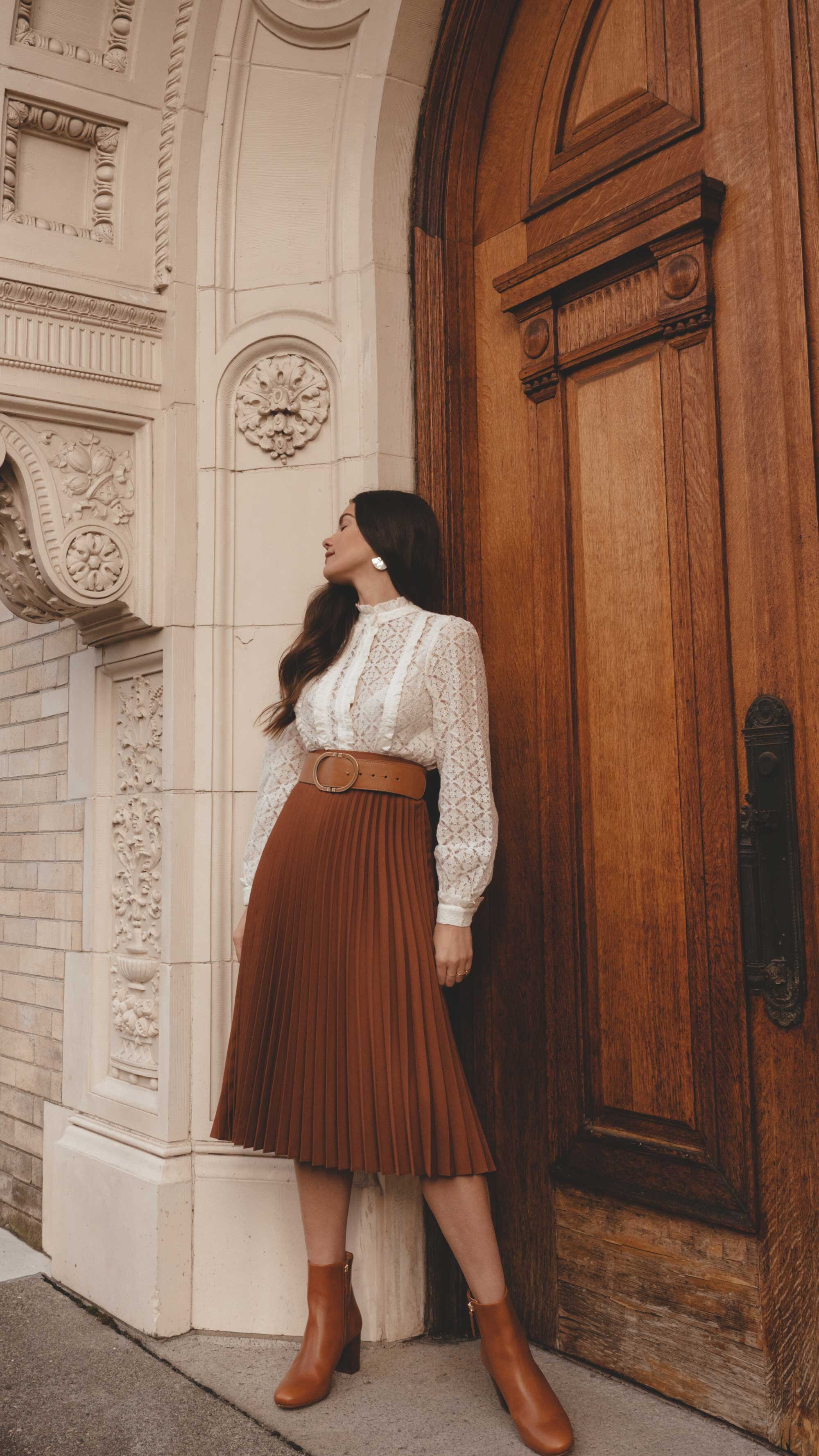 Chic French Inspired Winter Outfits from Sezane. Sarah Butler of @sarahchristine wearing Sezane Colombe shirt, Sezane Dino skirt, Sezane Scott trench, and Sezane Egide jumper in Seattle, Washington - 7.jpg