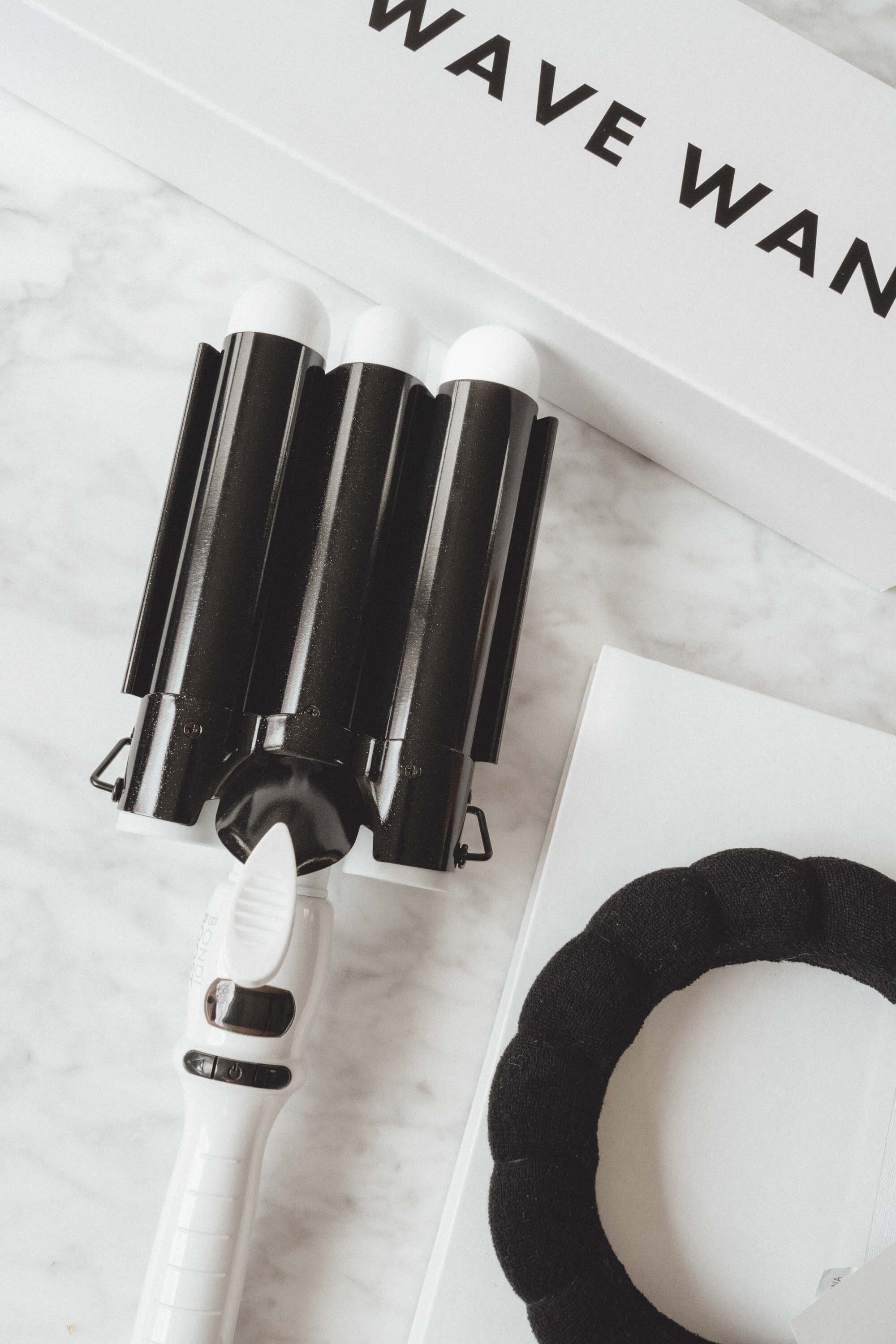 How to Create Beach Waves with the Wave Wand by BondiBoost. Sarah Butler of @SarahChristine transforms straight hair to beach waves. The Wave Wand is the perfect tool for creating natural-looking mermaid, beachy or boho waves in seconds -3.jpg