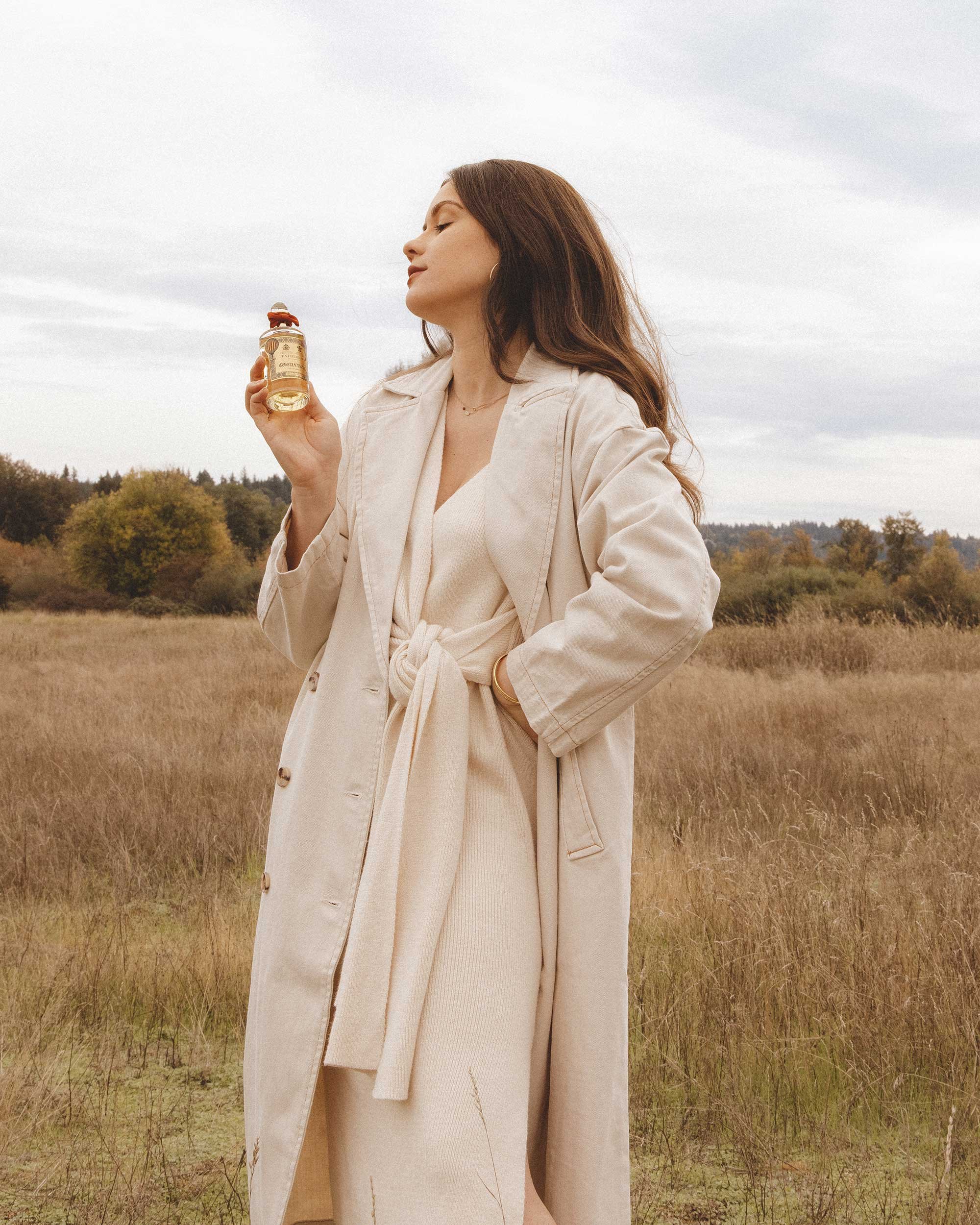 Neutral Fall Outfit Idea. Sarah Butler of @sarahchristine wearing Penhaligon Constantinople Eau De Parfum A fragrance created for the Queen of Cities, where elegant florals collide with warm, earthy aromas in Seattle, Washington. 4.jpg