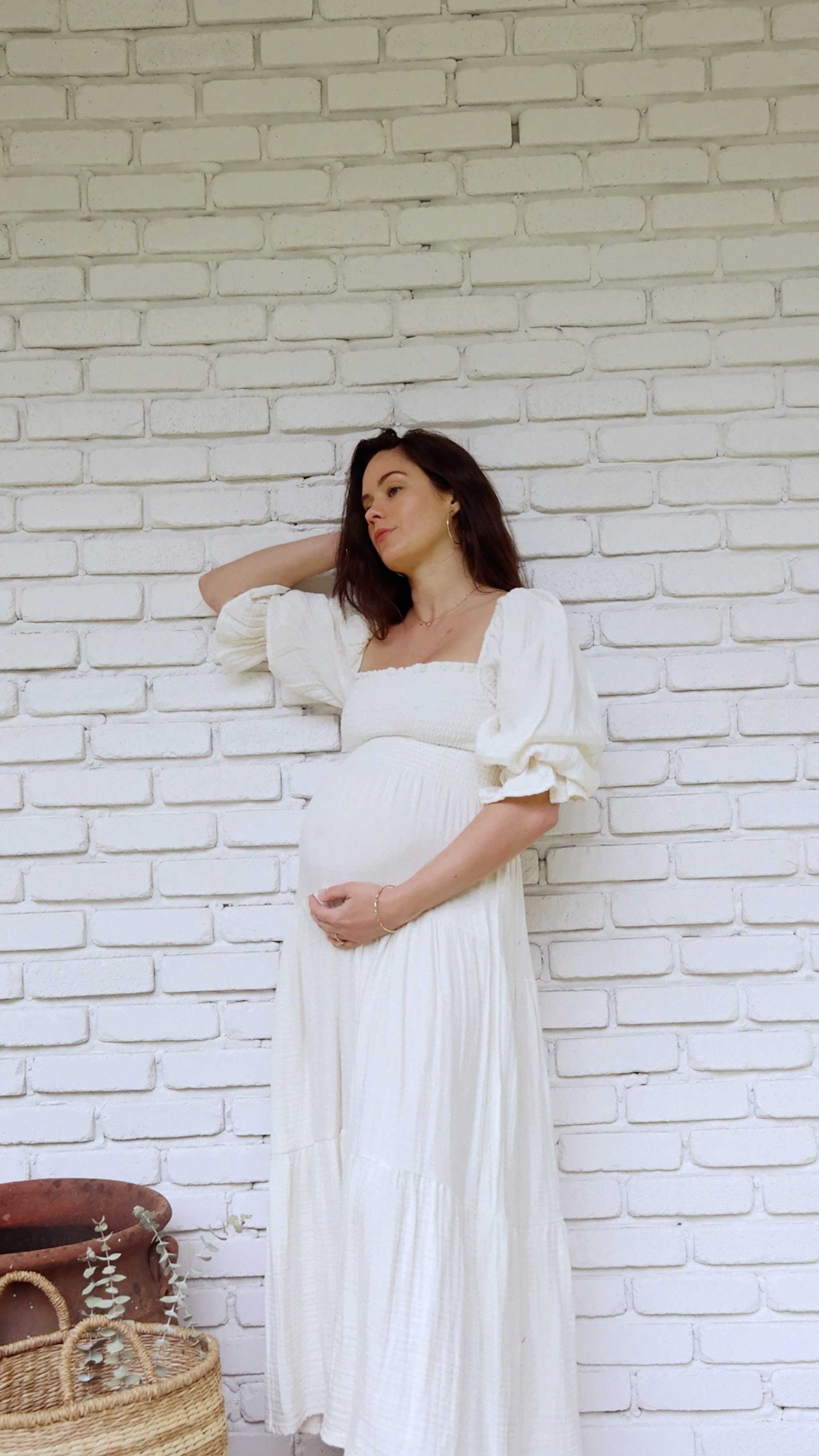 Cute cottage style summer maternity dress — Sarah Christine