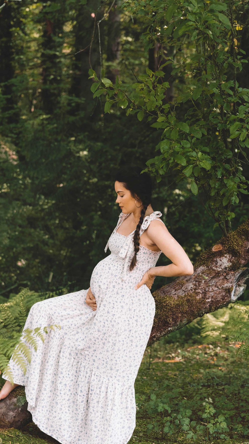 Casual Floral Maternity Dress Outfit. @sarahchristine wearing Nothing Fits Women’s Classic Nursing Momoka Dress with smocked chest in Seattle, Washington - 9.jpg