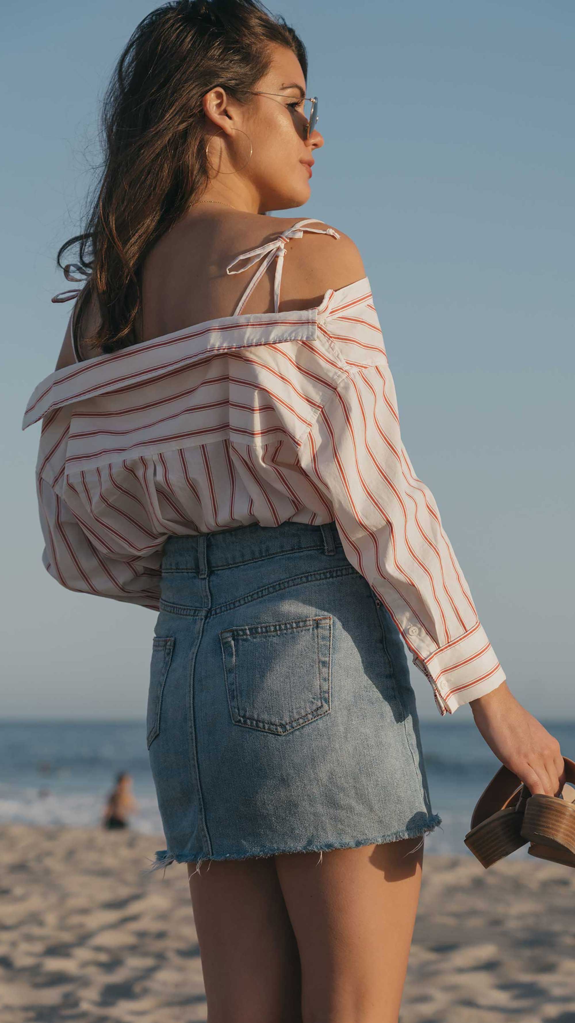 Easy Summer Outfit Idea. Sarah Butler of @sarahchristine wearing Off-the-Shoulder Stripe Button-up Shirt and Denim Mini Skirt in Newport Beach, California. summer outfit, summer outfit ideas, casual summer outfits -4.jpg