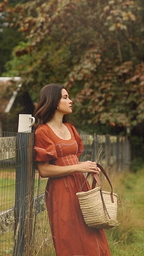 Rustic Chic: Effortless Fall Fashion  Sarah Christine