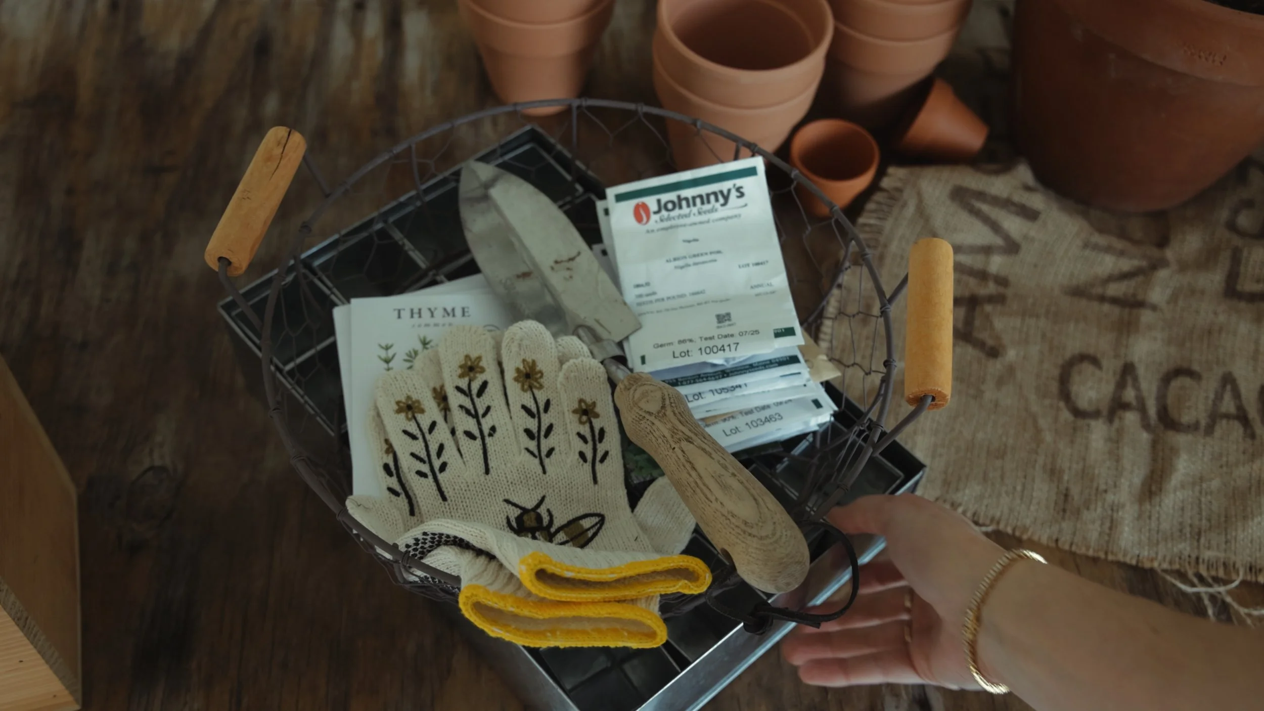 Sequence 01.00_01_32_01.Still007.jpg