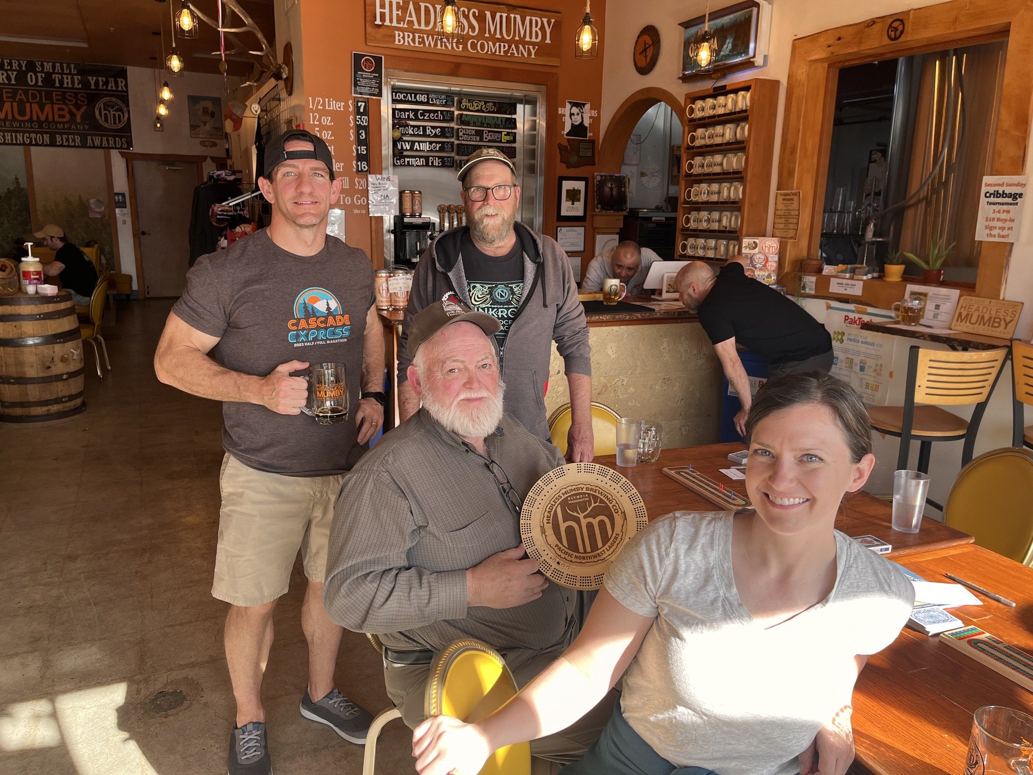 Our very first Second Sunday Cribbage Tournament was great! We had four wonderful contestants vying for a custom made Headless Mumby Brewing cribbage board. Next bout is on 5/12, discounts given for Mothers! See ya there 

#cribbage #sundayfunday #he