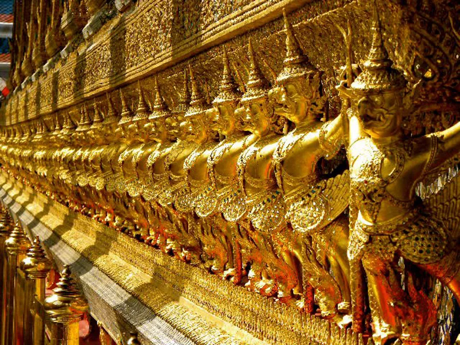 sideoftemple1.jpg