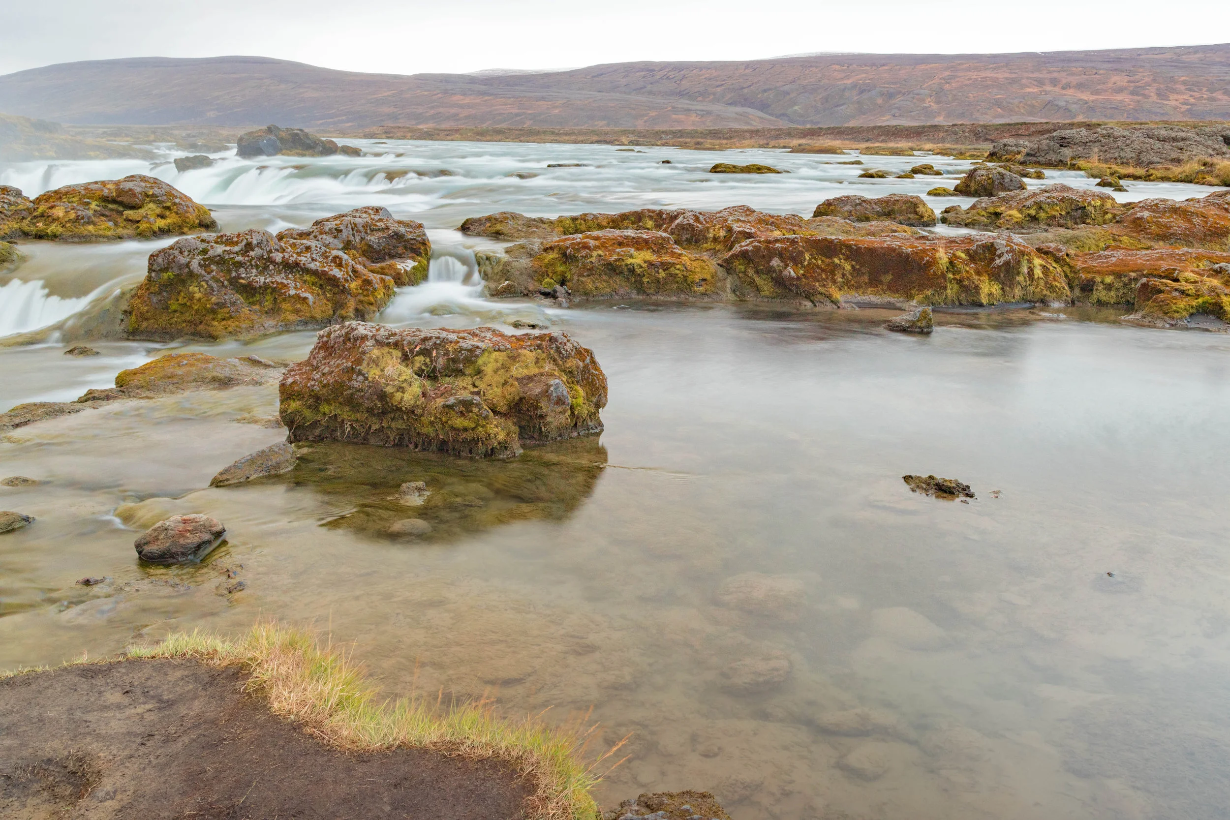 goðafoss pools - bárðardalur
