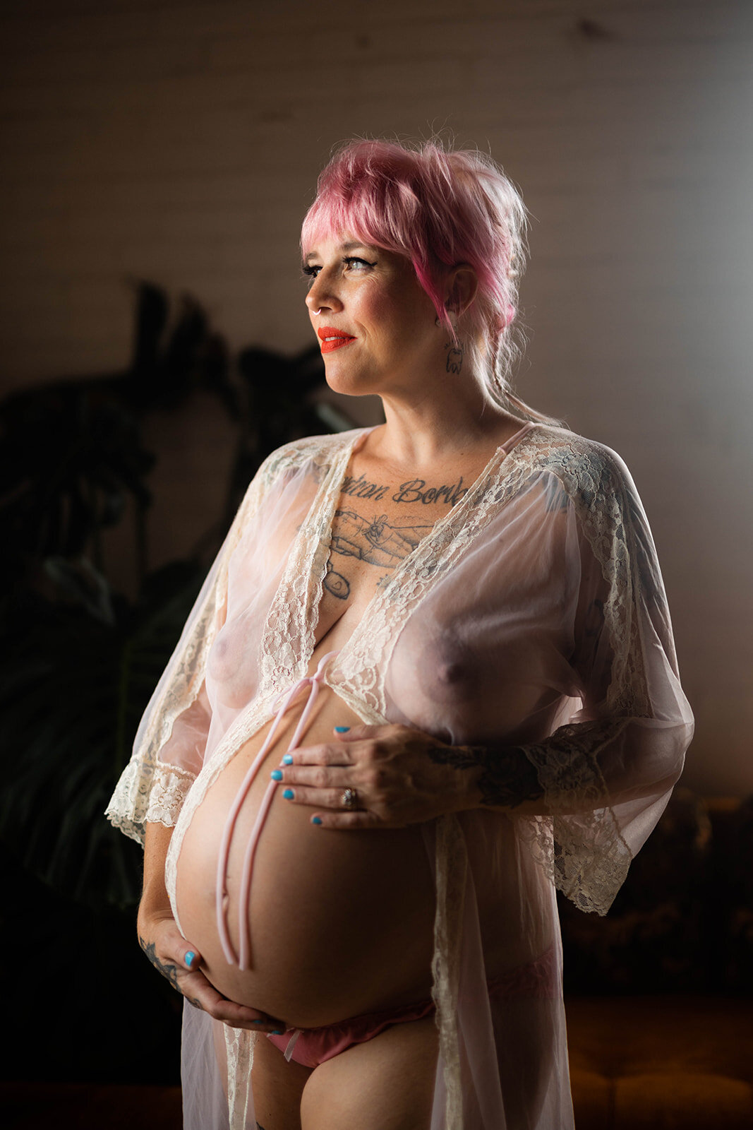 Richmond-maternity-boudoir-Photographer14.jpg