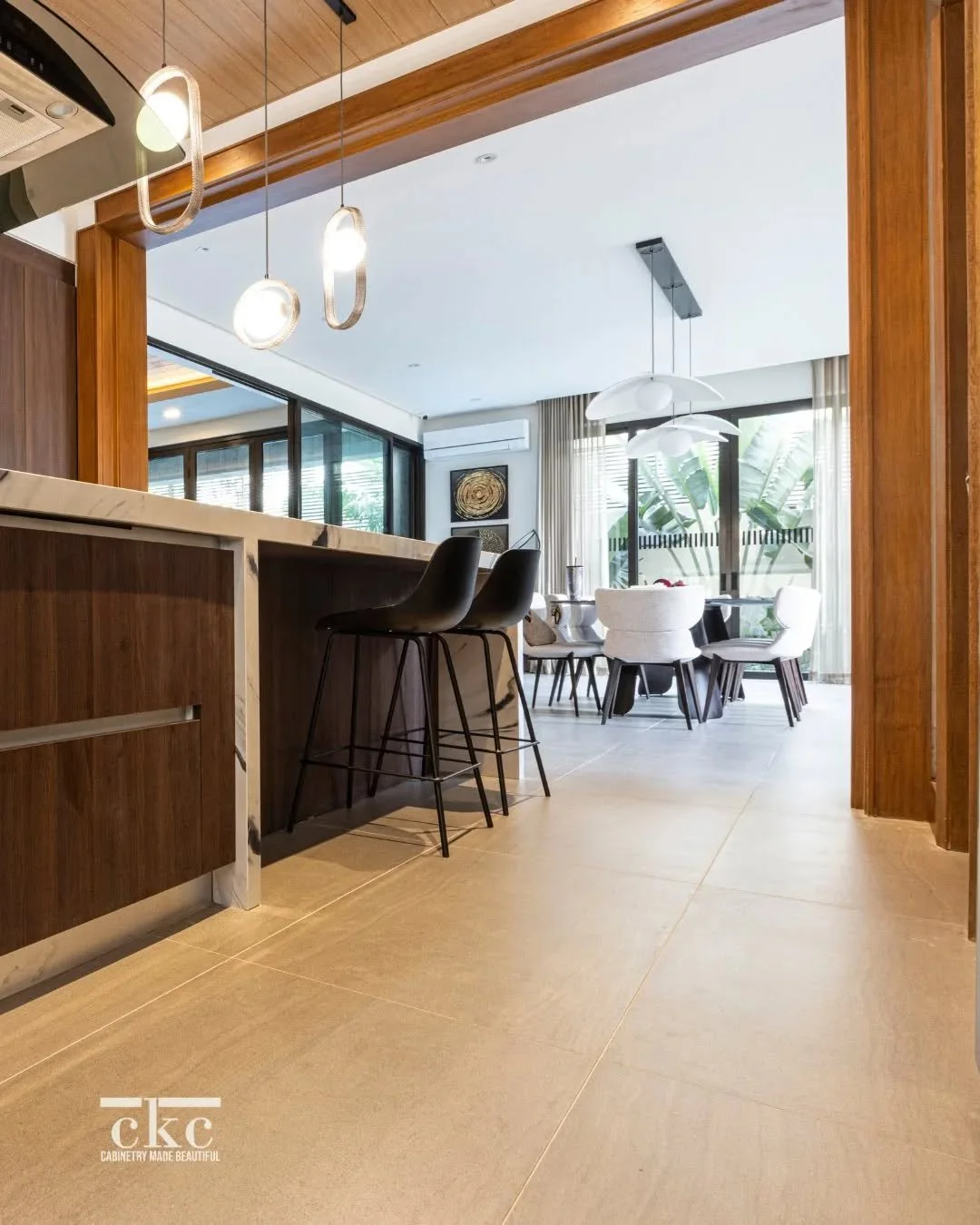 A refined take on the open layout kitchen.

Designed for both function and flow, it creates the perfect setting for cooking, gathering, and entertaining.

📍 Custom kitchens and bespoke interiors across the Philippines. DM us to start your project.