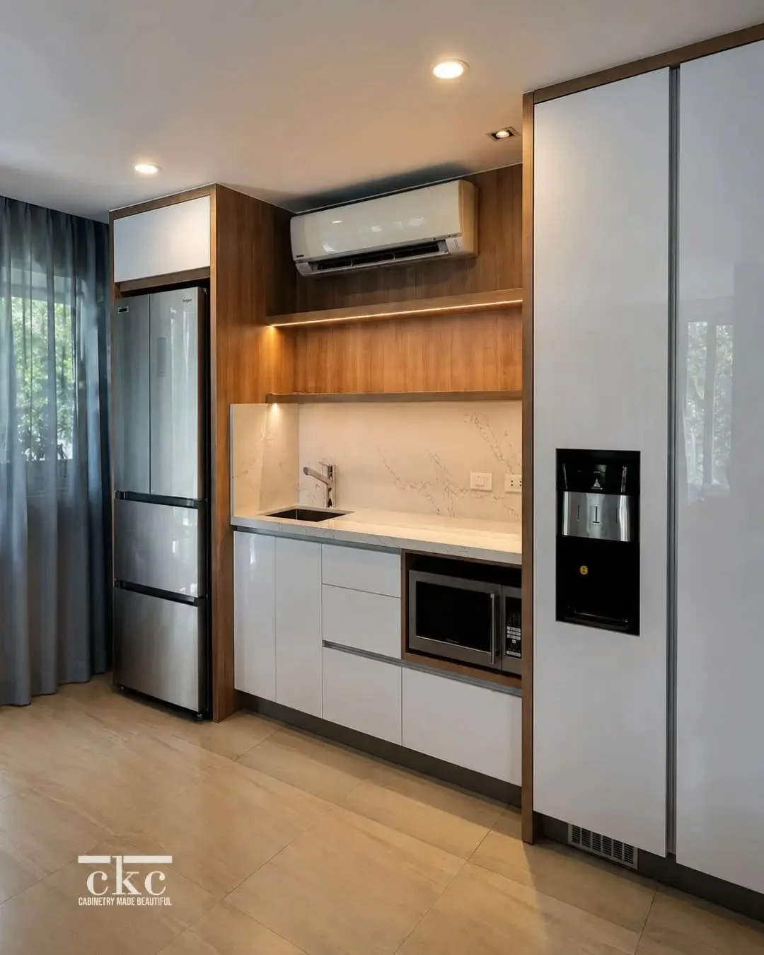 ✨ Can compact living still feel refined?

This bespoke kitchenette for contemporary condos and private suites combines clean lines, intelligent storage, and warm material textures in a space that feels seamless and thoughtfully composed.

Follow for 