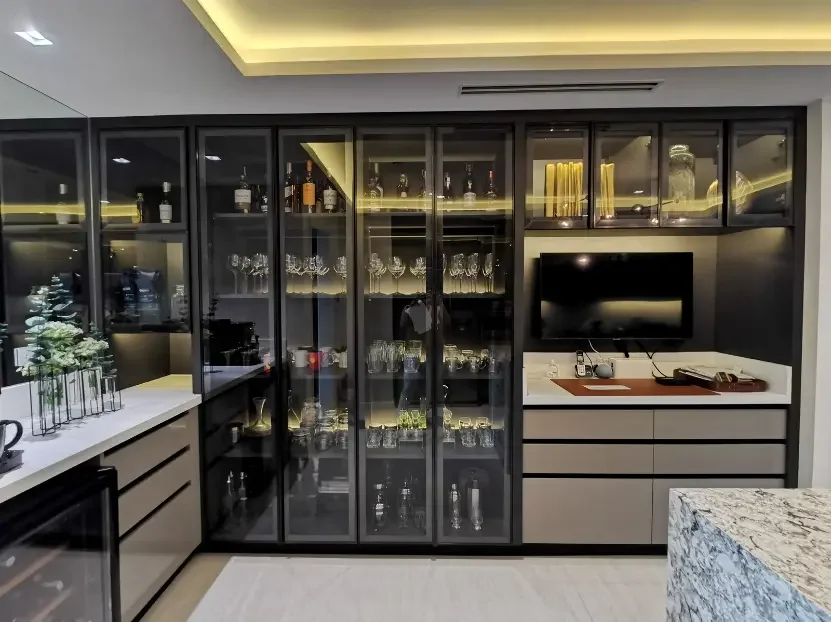 kitchen-cabinets-paseo-de-roxas-makati.webp
