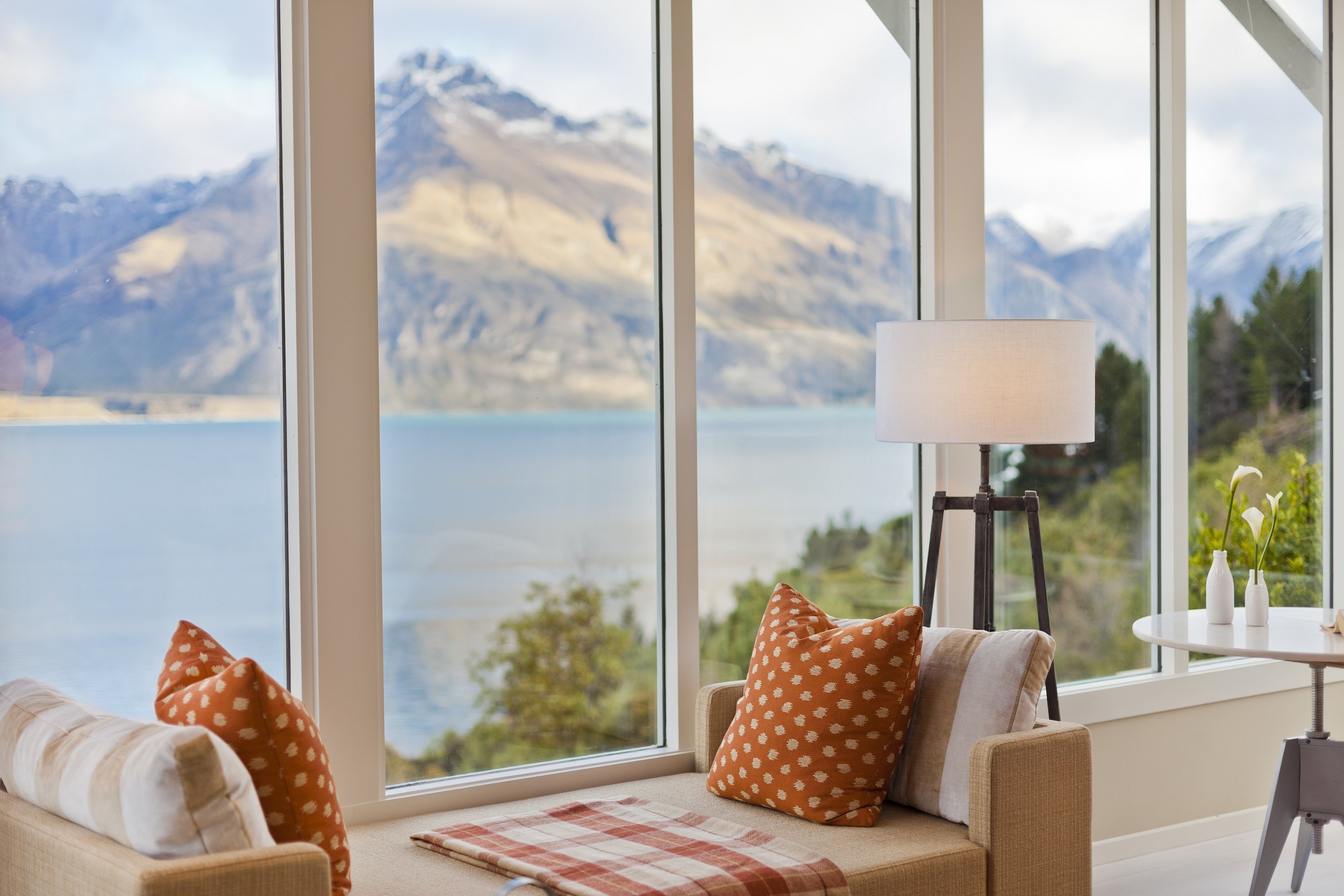 Matakauri Lodge Deluxe Suite.jpg