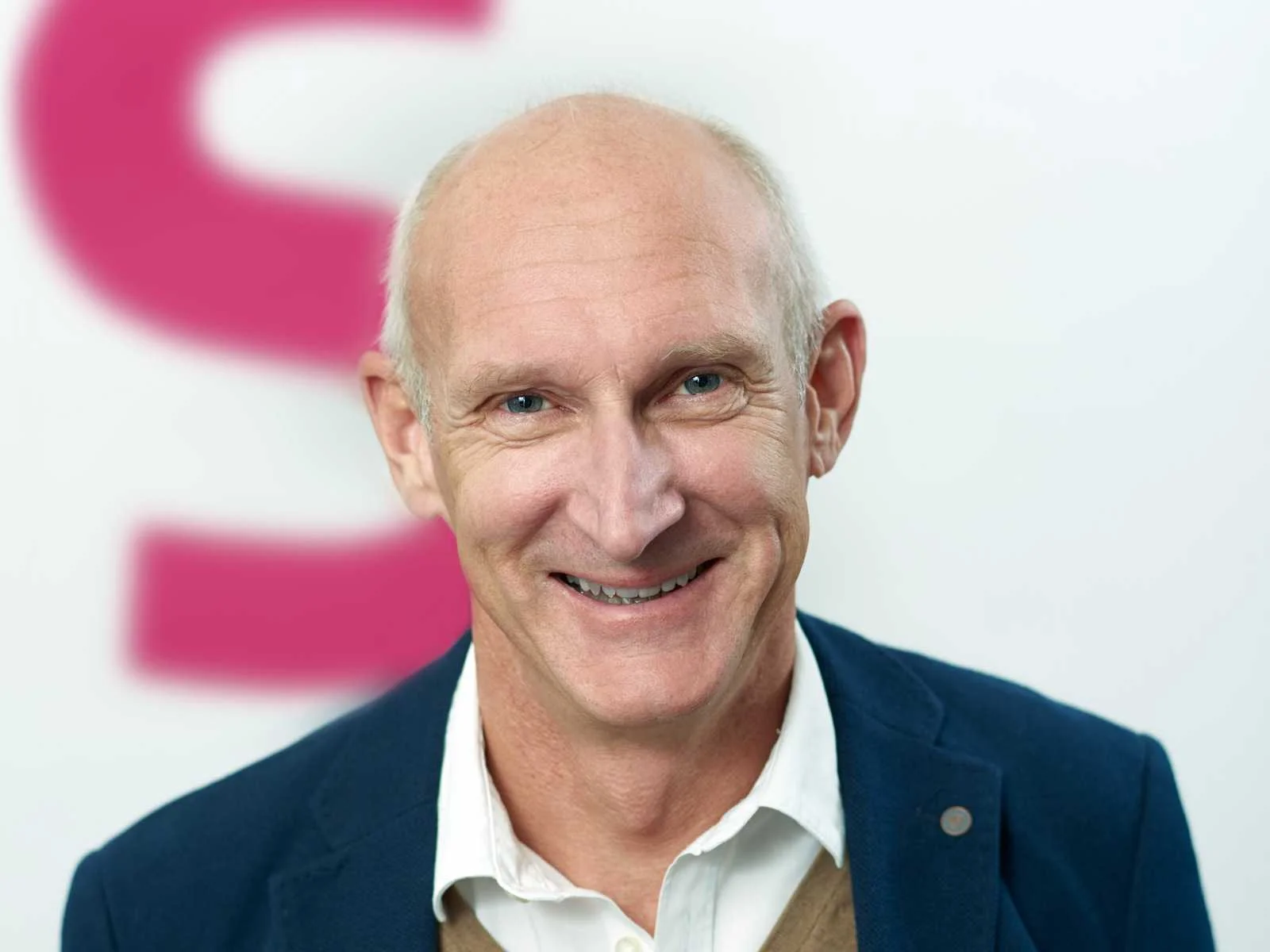 Richard-Schmid_Portrait_web.jpg