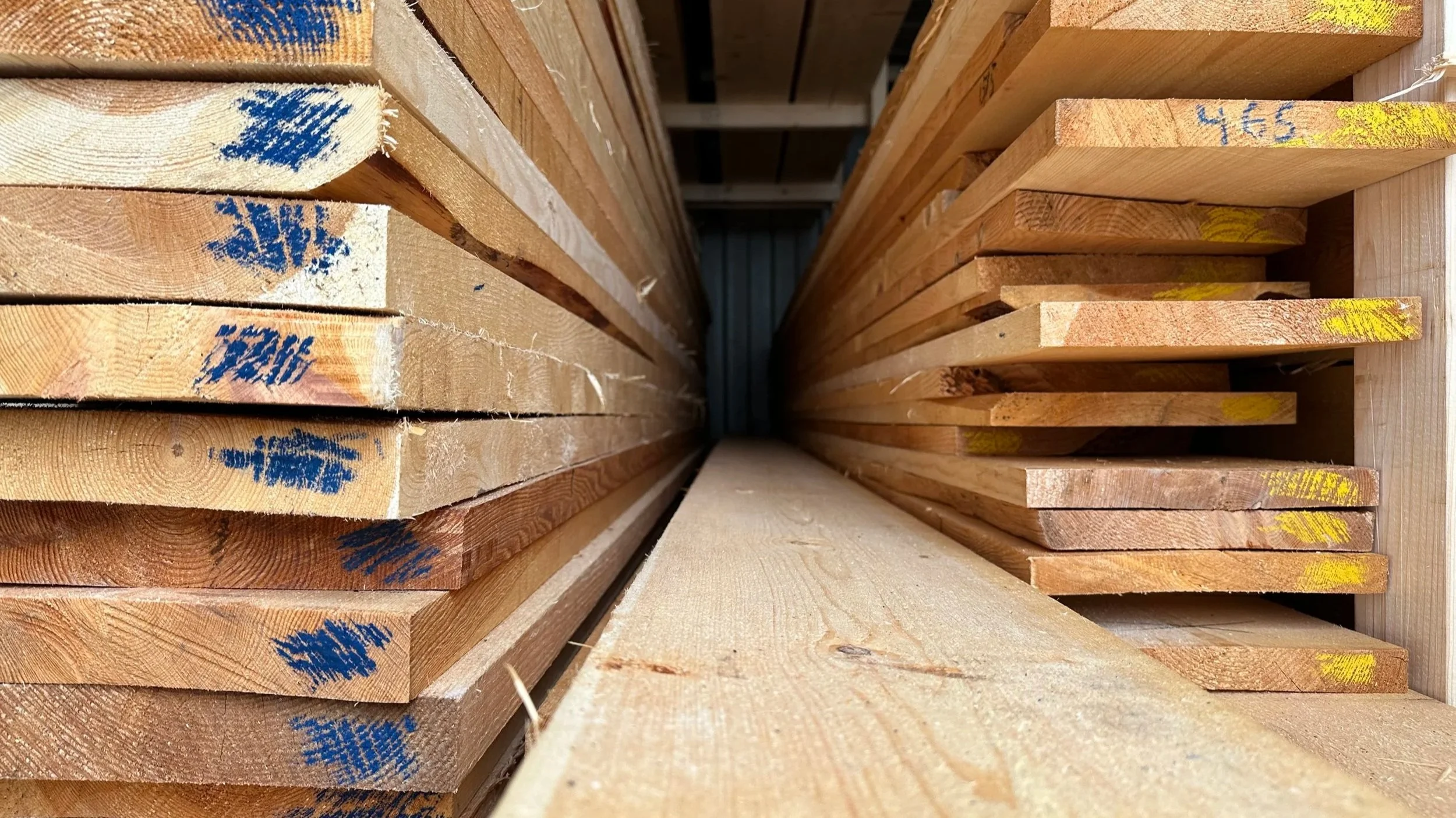 Tjóðsavnið selur bátaborð úr Noregi