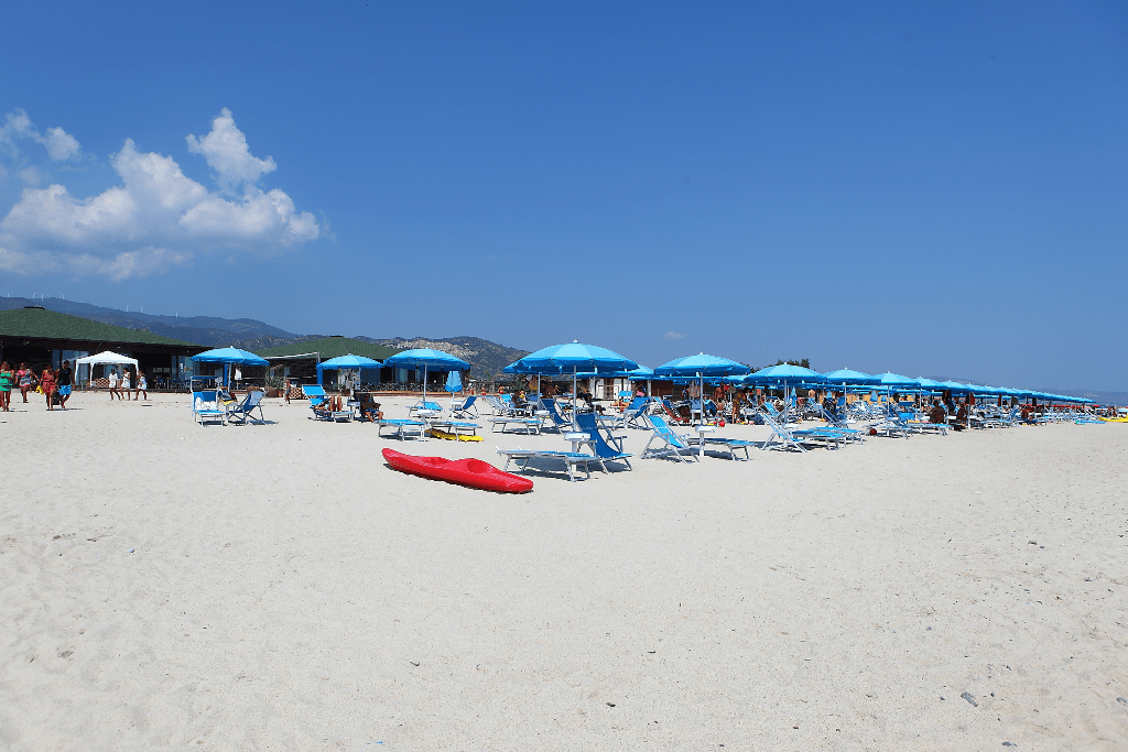 phoca_thumb_l_spiaggia-min.png