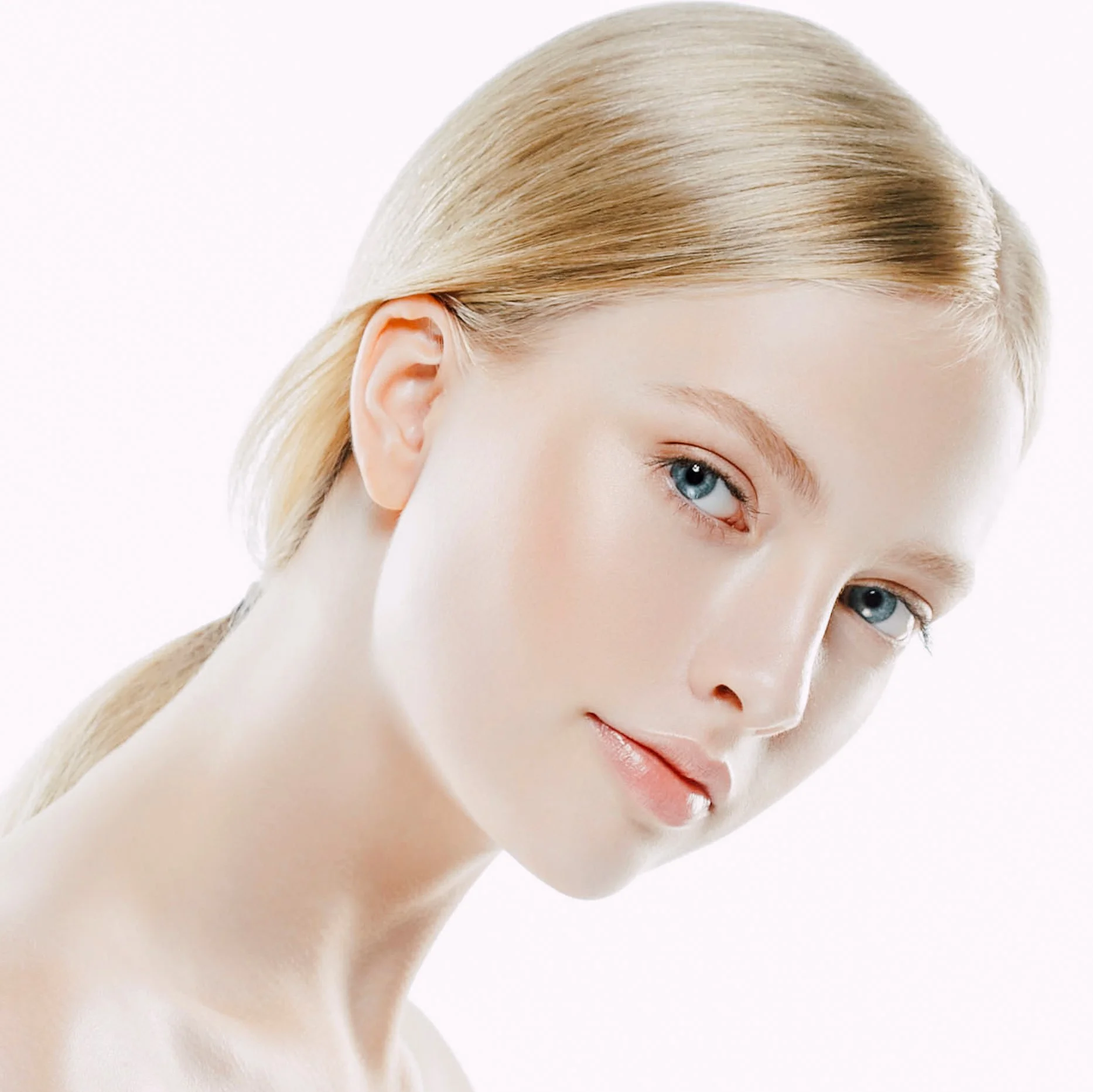 3 Non-Laser Skin Whitening Options That Actually Work