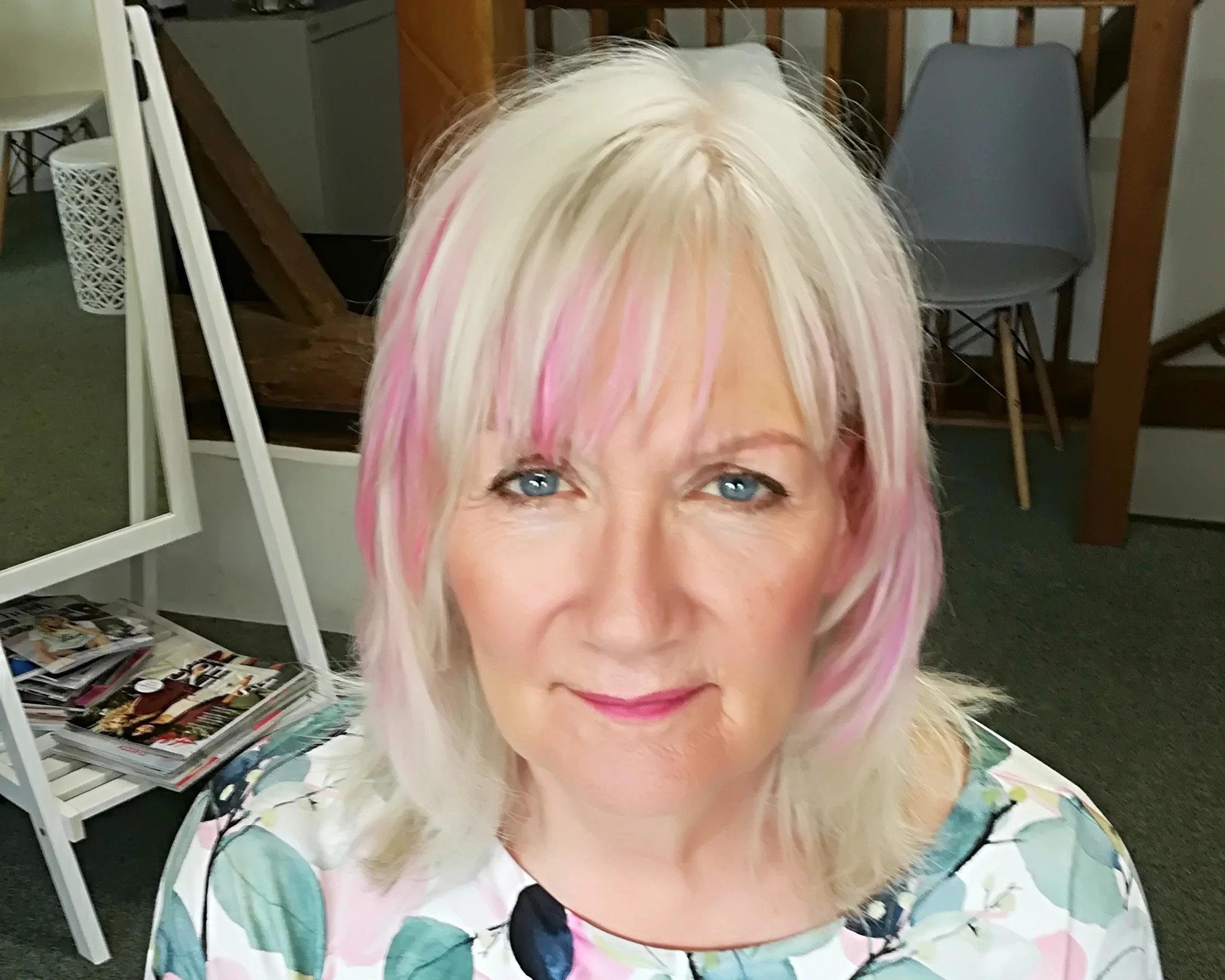PRIVATE MAKE-UP LESSON, WITH A FRIEND - ‘AFTER’ PHOTO (NO EDITING) TAKEN AT MY STUDIO ON A MOBILE PHONE. MAKE-UP APPLIED BY CLIENT.