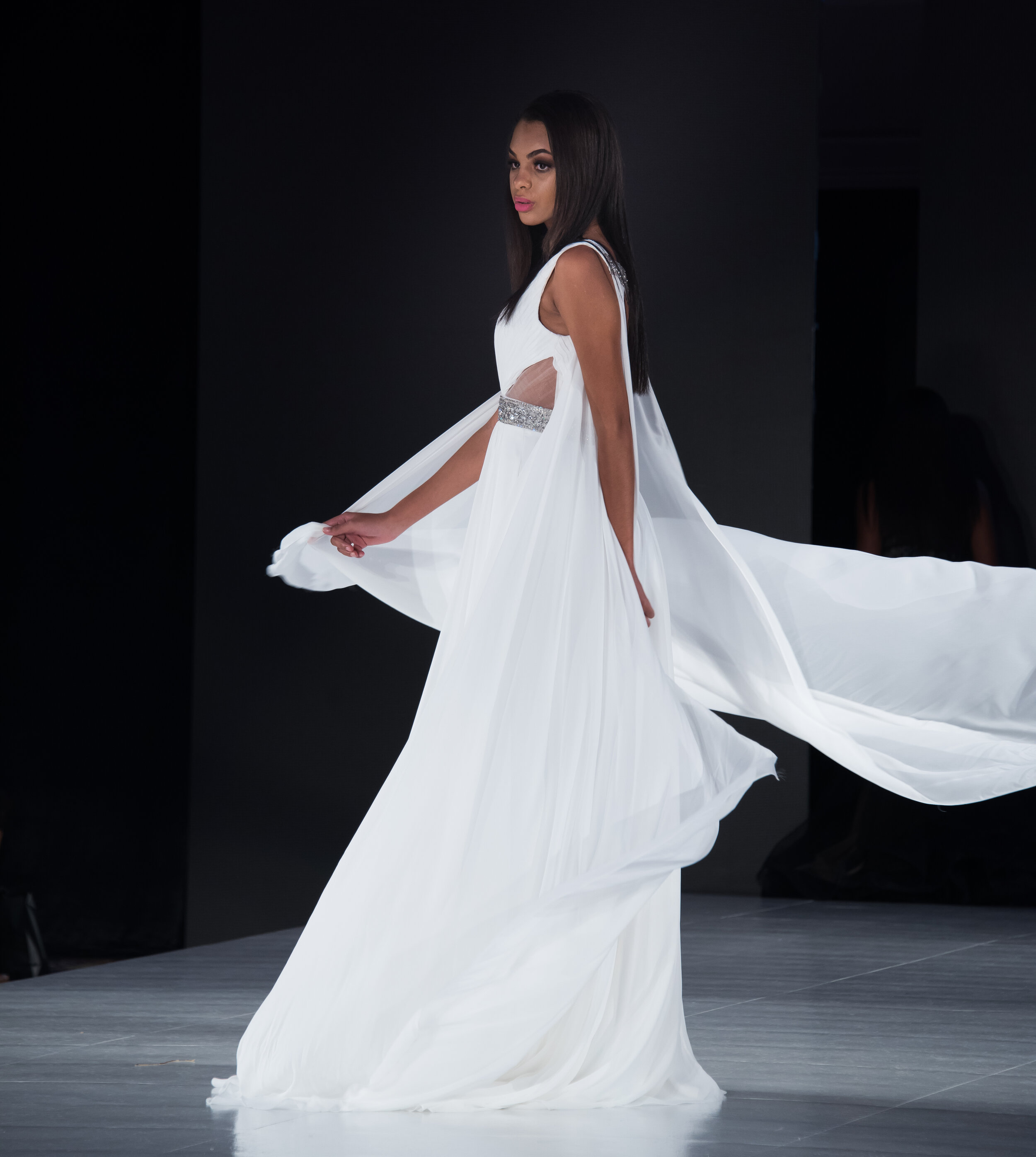 Ron Foster NY SOCIETY FASHION WEEK 2018 9.8-0175.jpg