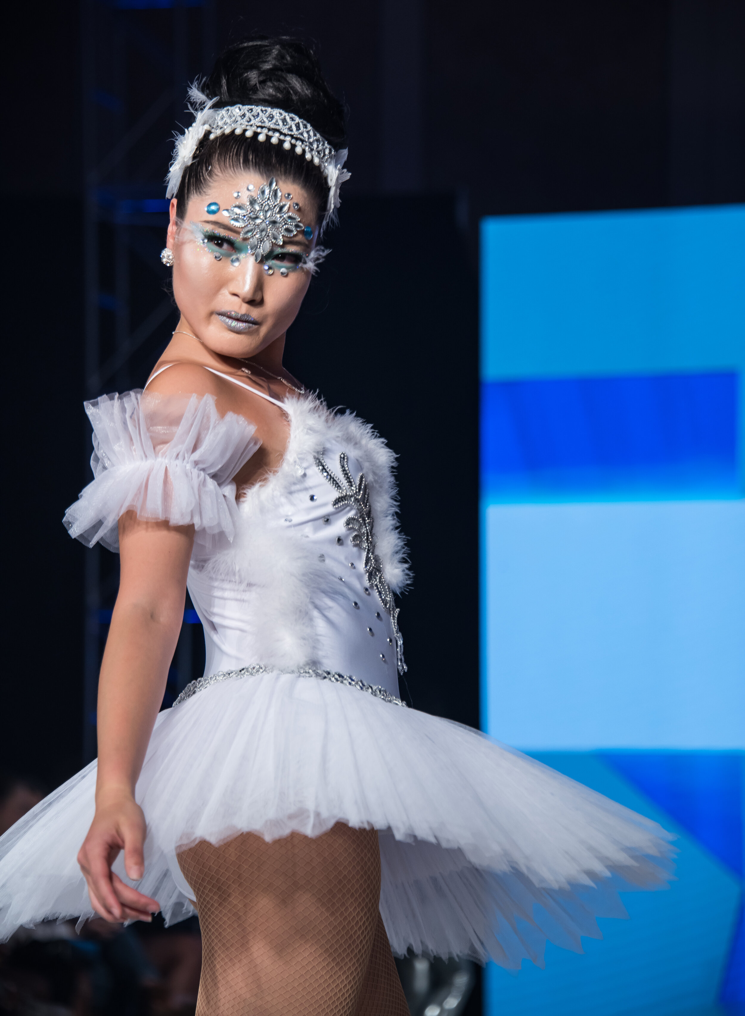 Ron Foster NY SOCIETY FASHION WEEK 2018 9.8 c-1161.jpg