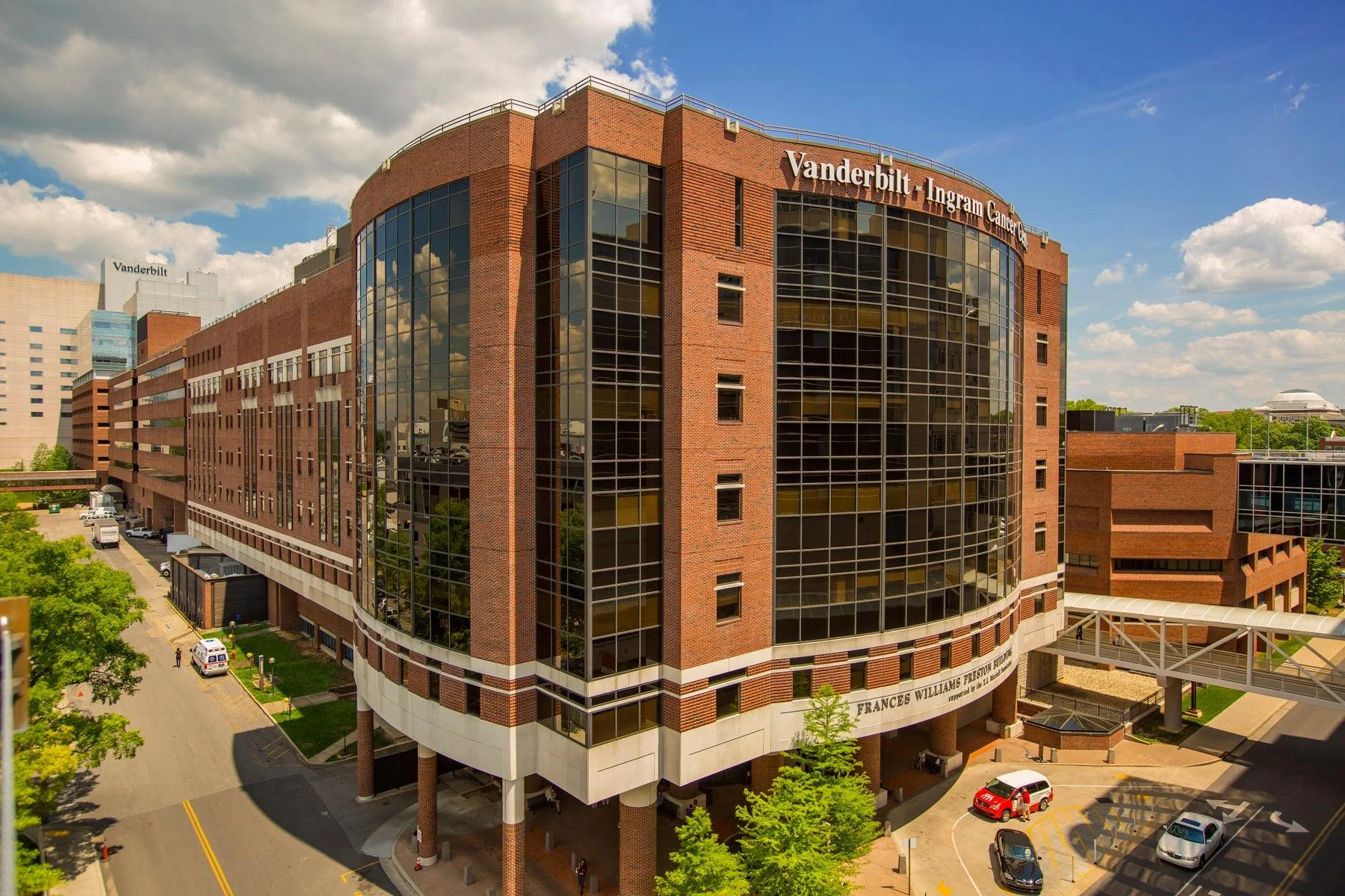vanderbilt-ingram.jpg