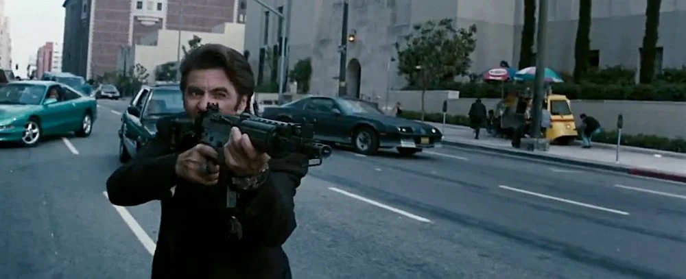 heat-1995-003-al-pacino-gun-frame-grab.jpg