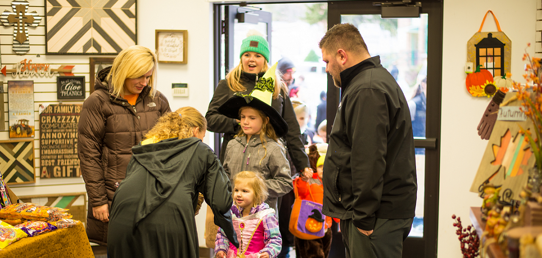 Downtown Trick or Treat — Watertown Area Chamber of Commerce