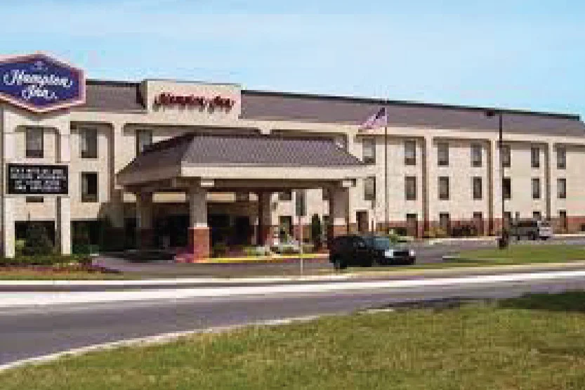 Hampton Inn Seaford Indoor Pool, Breakfast, WiFi 15 miles from The Pointe 302-629-4500