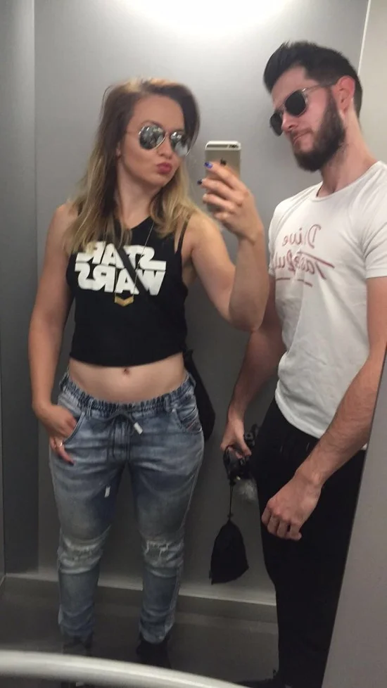 ripped-jeans.jpg