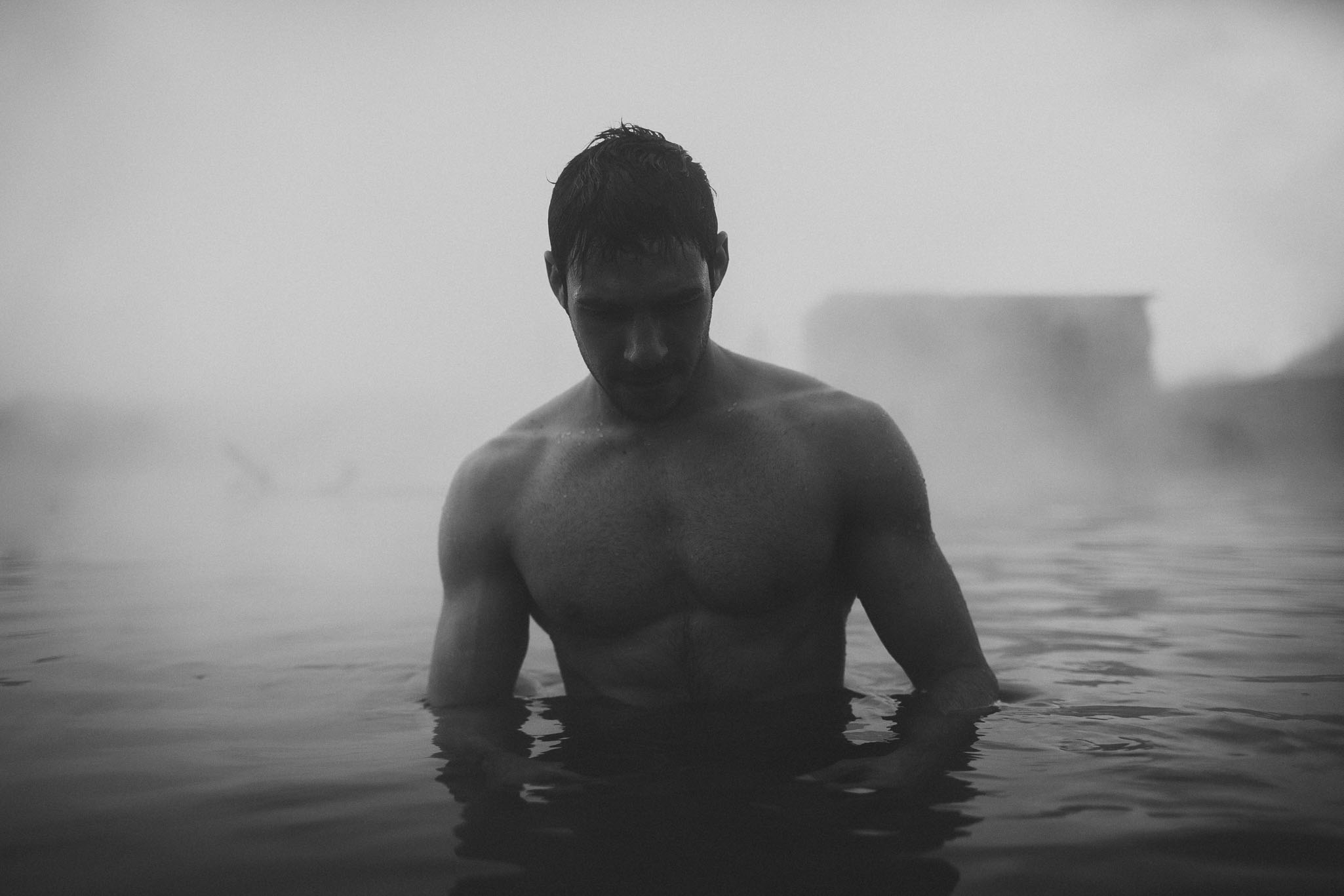 Road-trip-Islande-Iceland-Voyage-Travel-Portrait-Jérémy-Boyer-blue-secret-lagoon-hot-water-bath-3.jpg