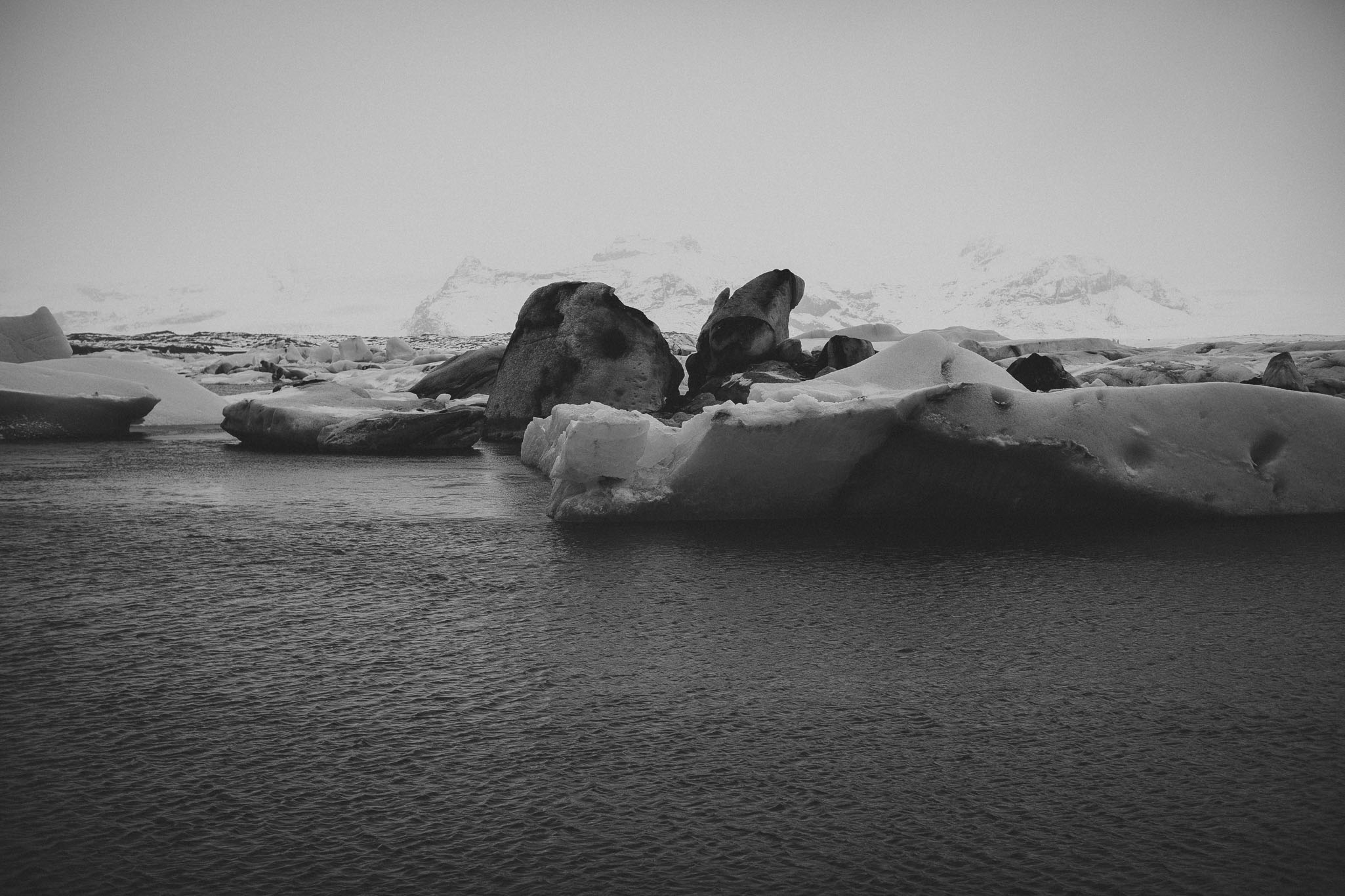 Road-trip-Islande-Iceland-Voyage-Travel-Portrait-Jérémy-Boyer-Jokulsarlon-Ice-Beach-plage-glace-4.jpg