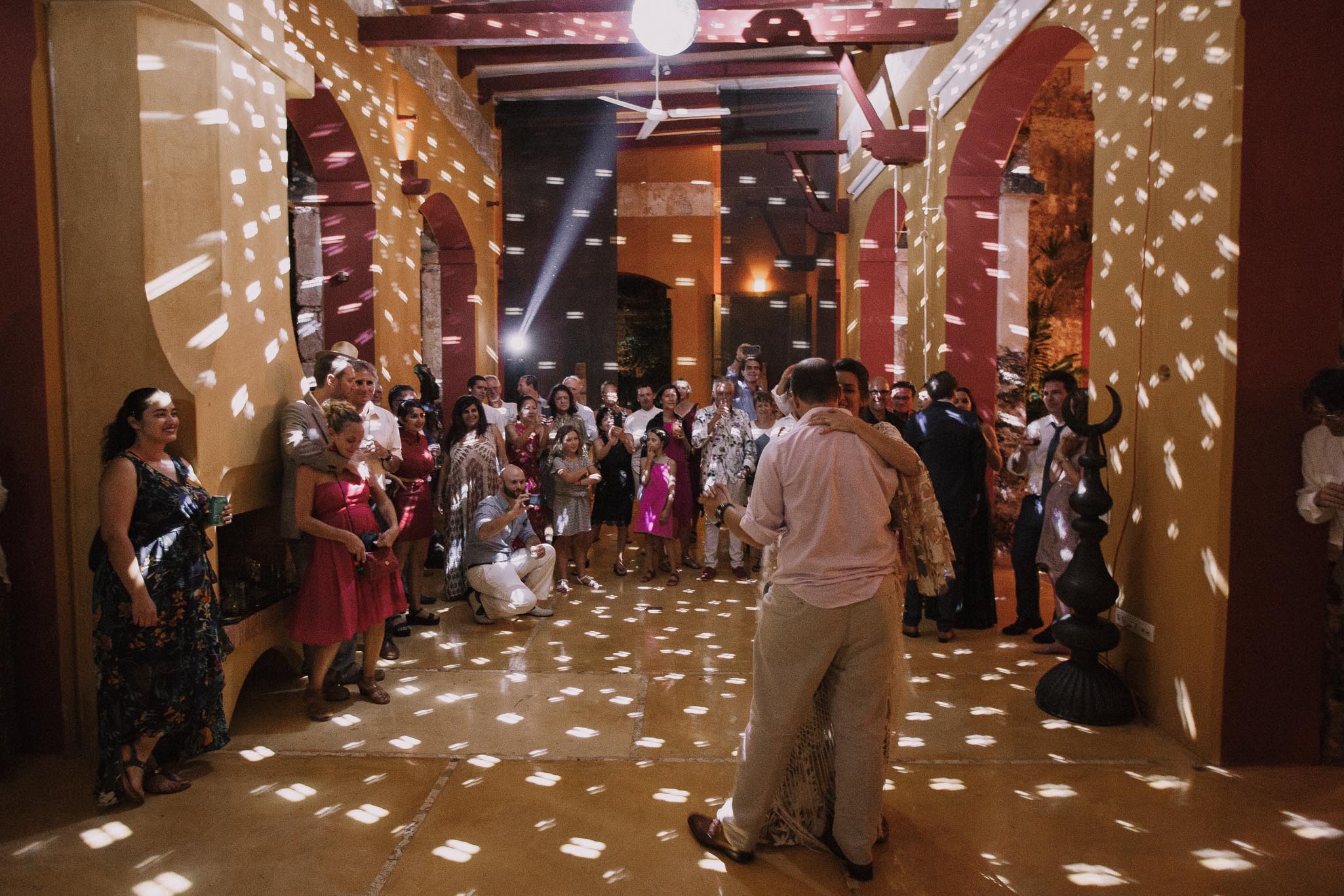 destination-wedding-photographer-mexico-merida-yucatan-photographe-mariage-bordeaux-jeremy-boyer-157.jpg