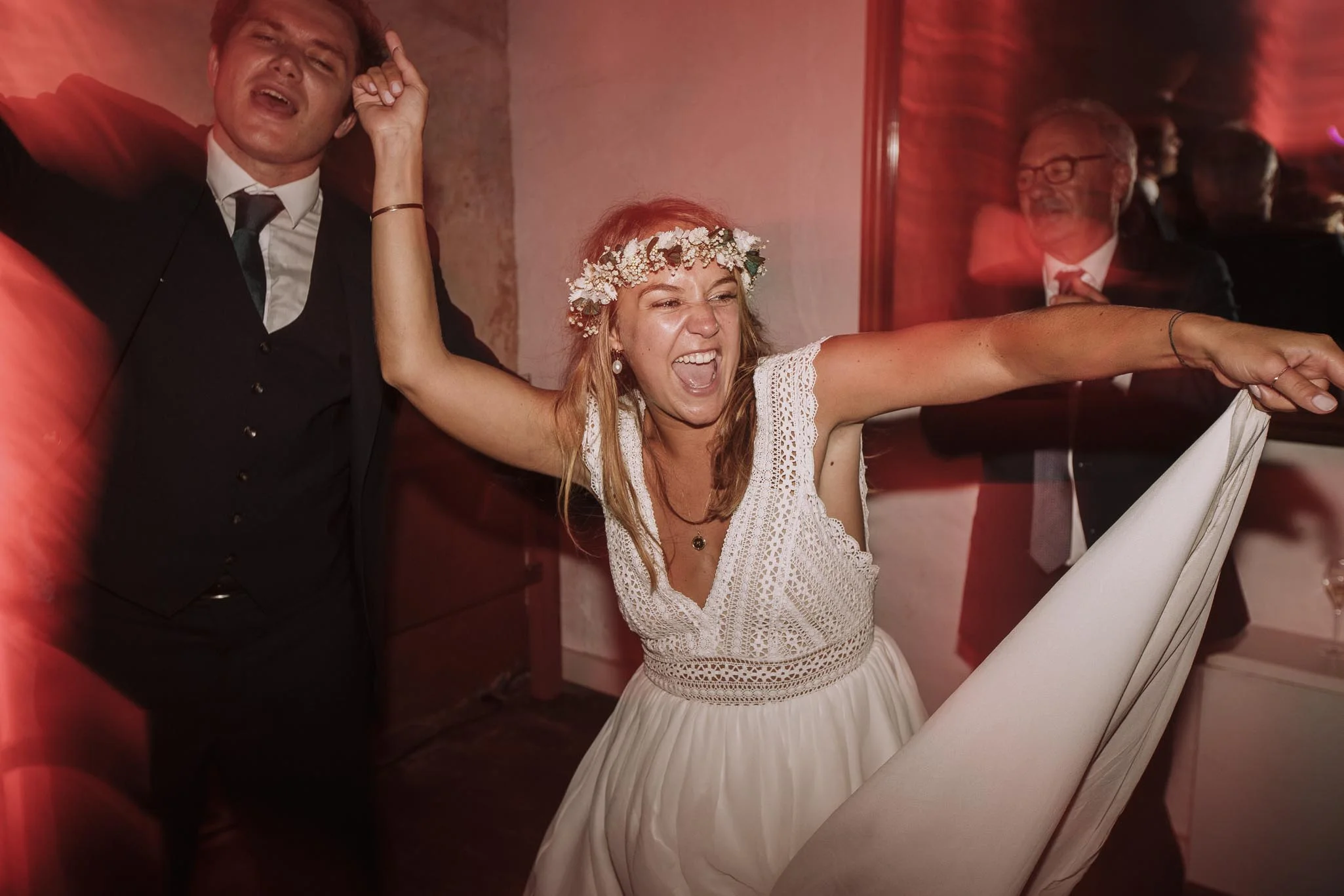 Photographe-mariage-bordeaux-jeremy-boyer-pays-basque-ihartze-artea-sare-robe-eleonore-pauc-couple-amour-183.jpg