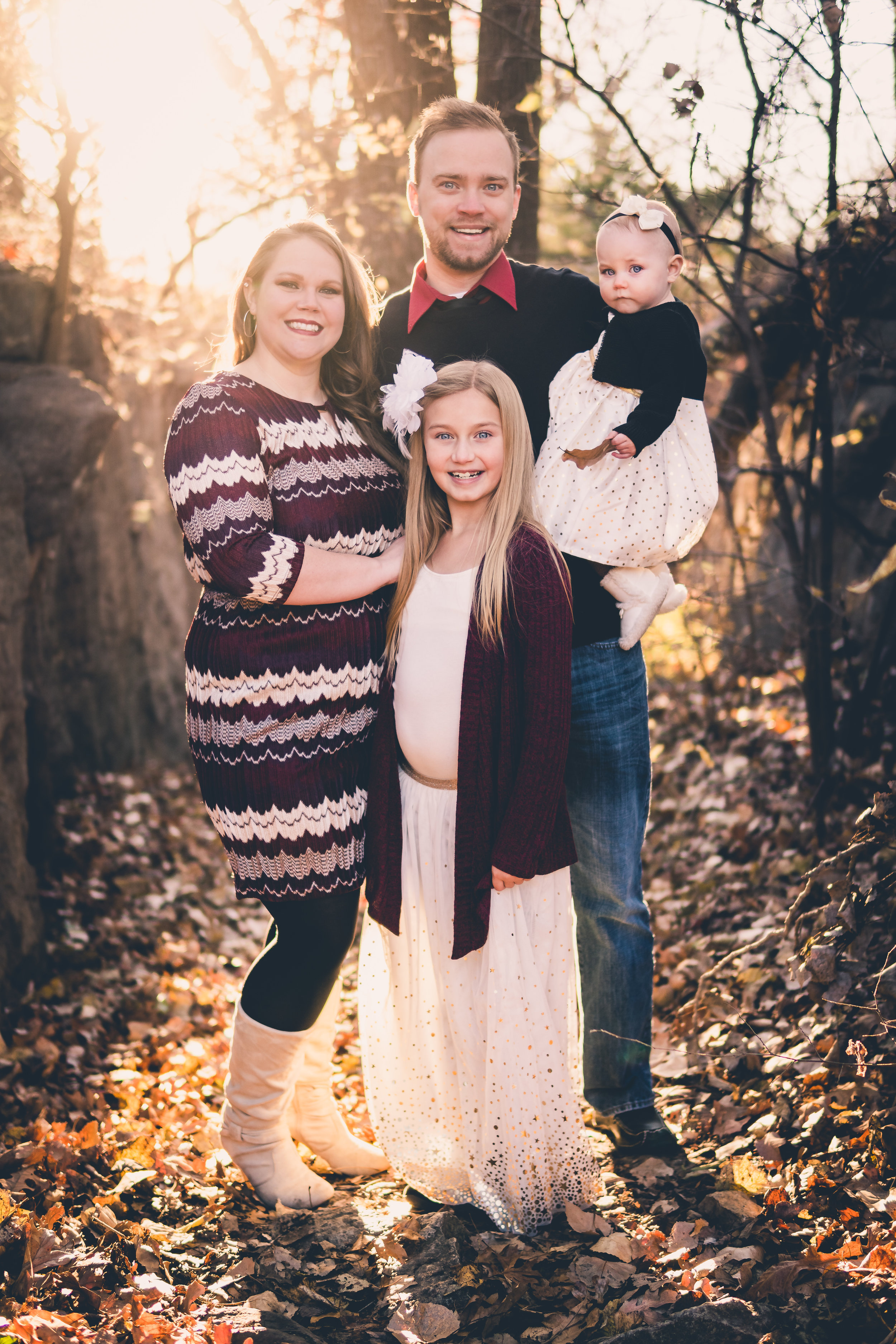 Herms Family Christmas Photo Shoot - Bound For Glory Productions-2.jpg
