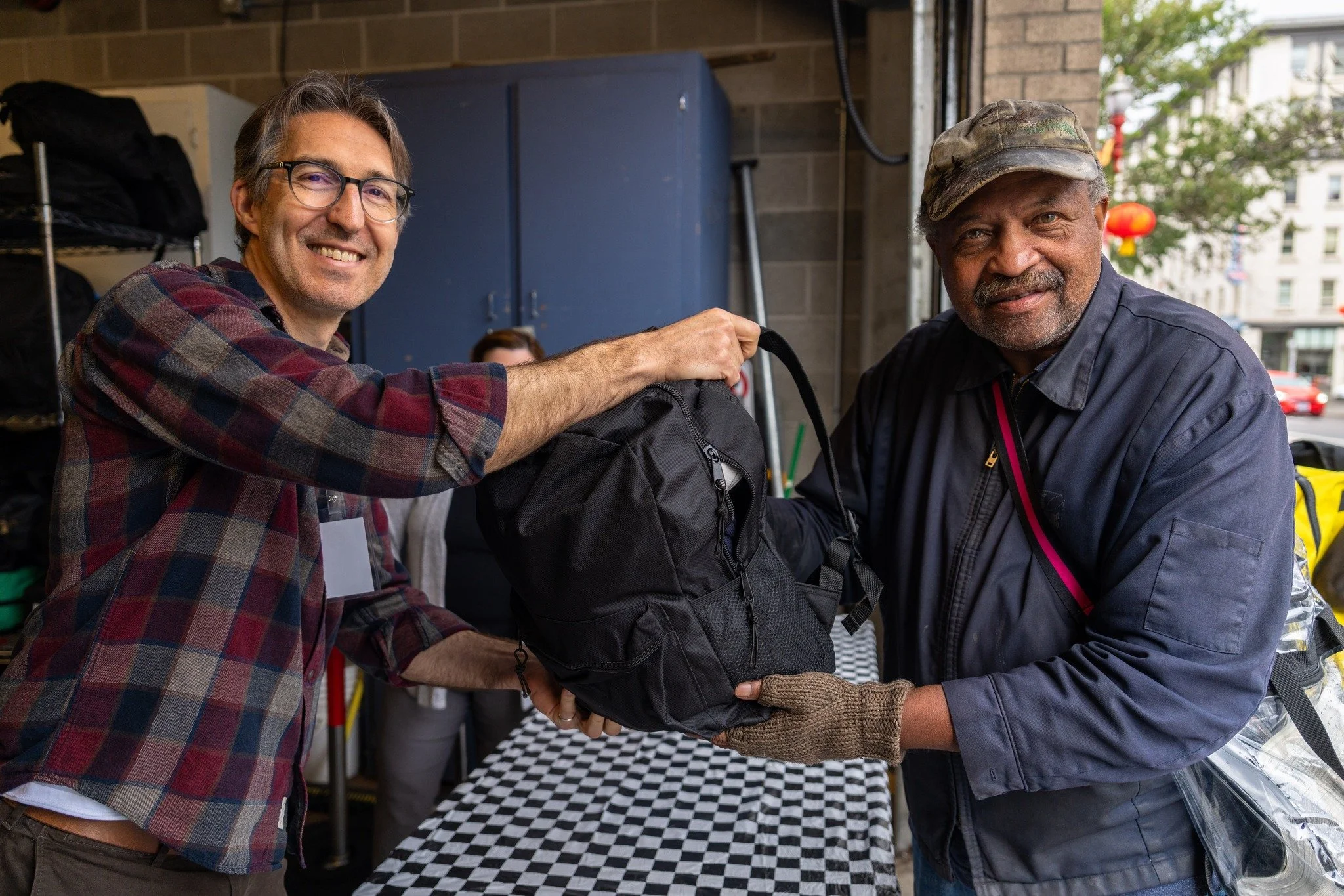 Operation Backpack 2025 was a great success.

This Saturday, our team and a wonderful group of volunteers came together to serve our neighbors experiencing homelessness. We handed out hundreds of backpacks filled with winter essentials including coat