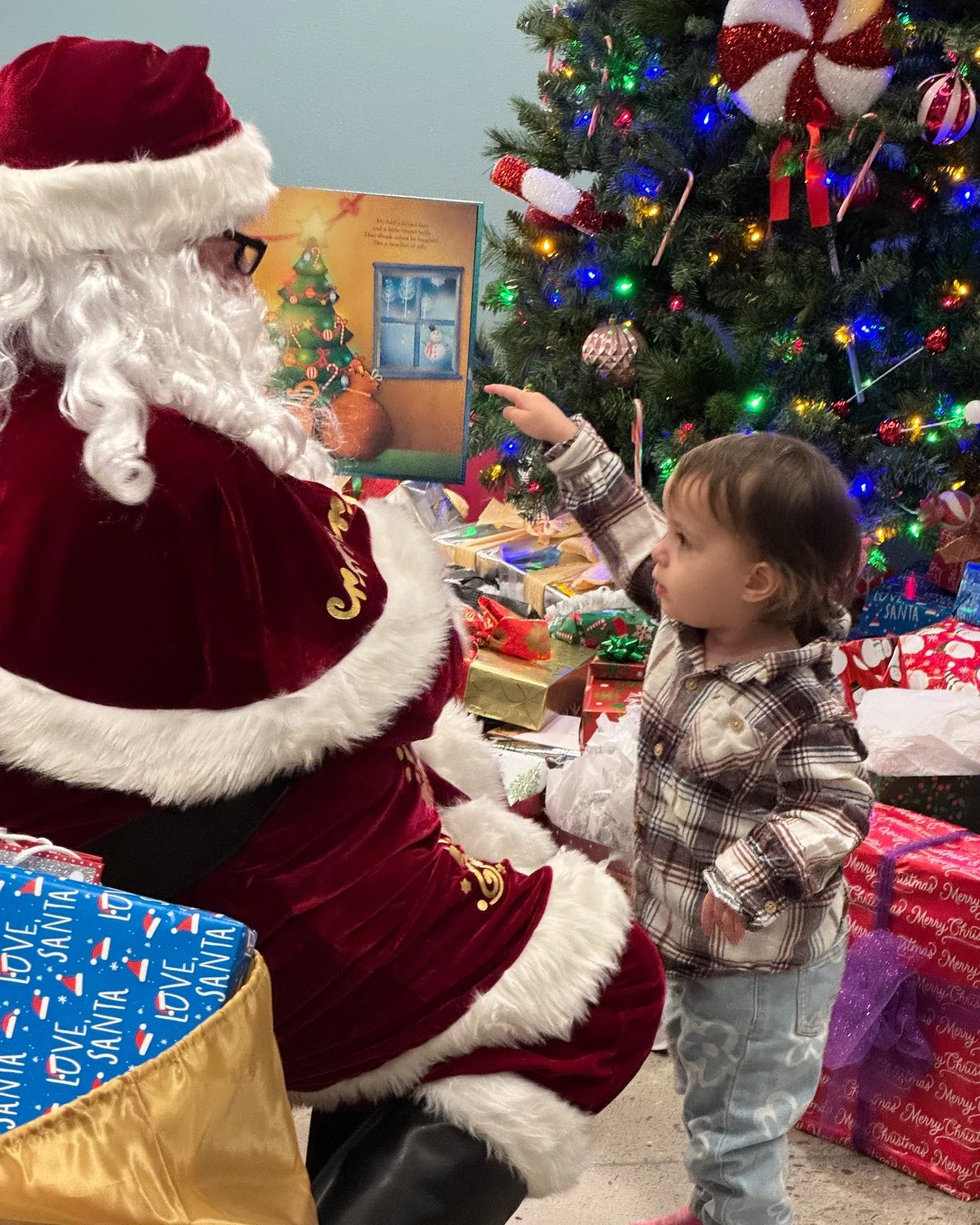 Christmas joy filled Angela&rsquo;s House this week. our residents celebrated Christmas with gifts, food, laughter, and a special visit from Santa. We are grateful to celebrate God&rsquo;s birth and share the holiday season with such wonderful women.