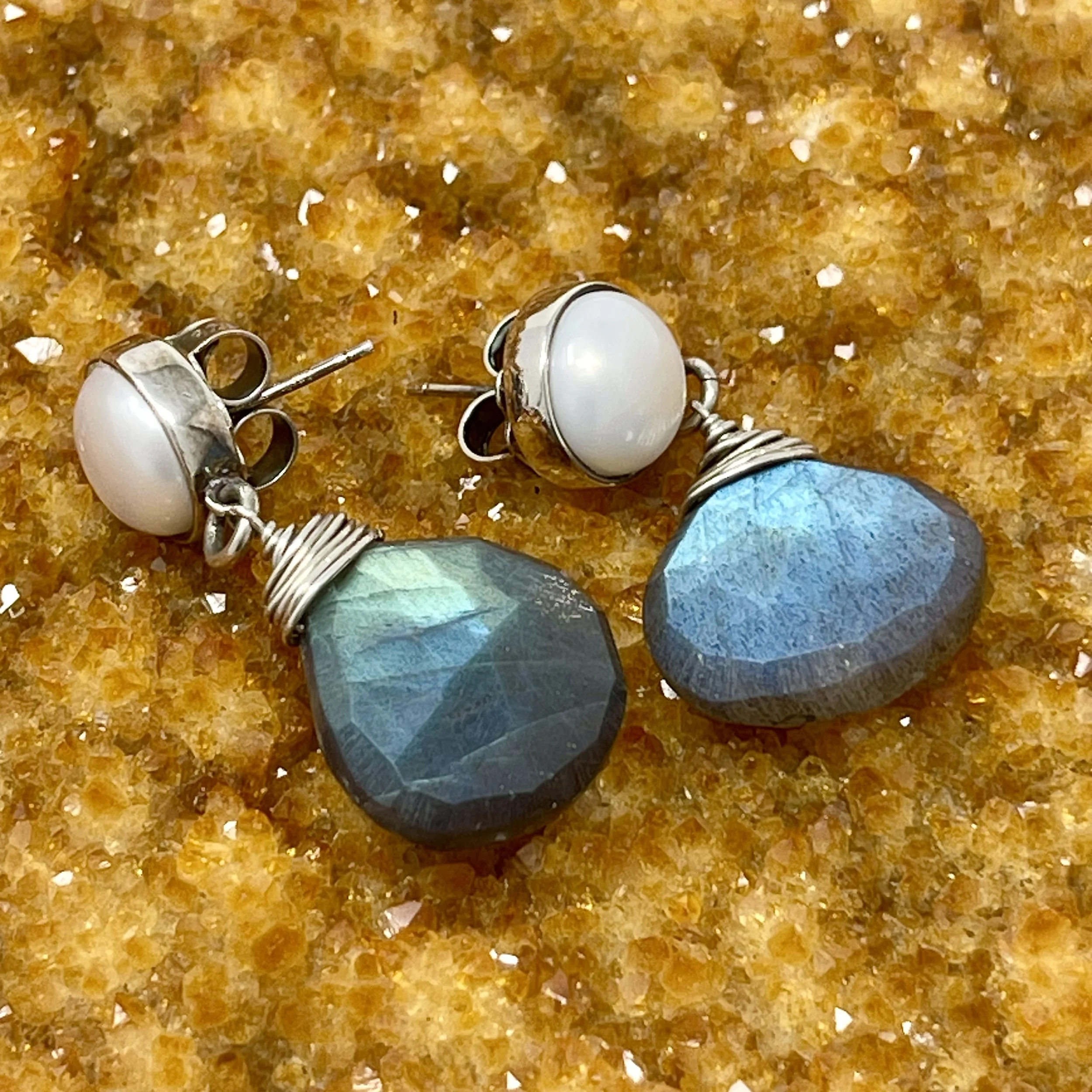 Mabe Pearl Labradorite Earrings