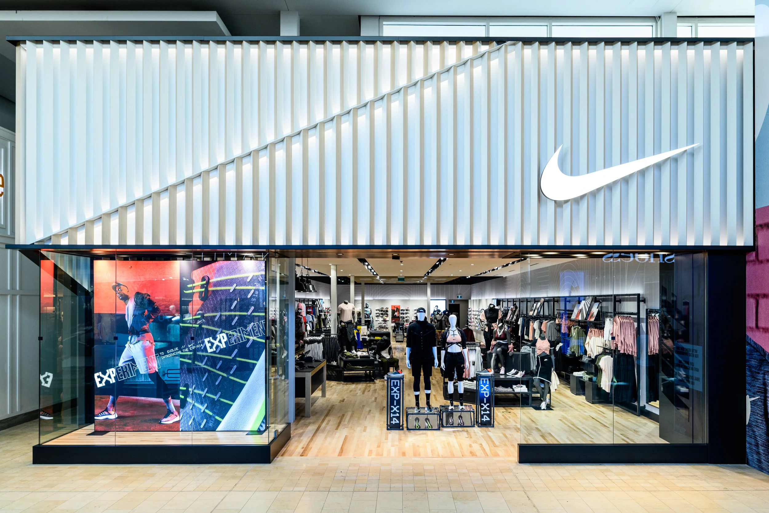 nike store toronto