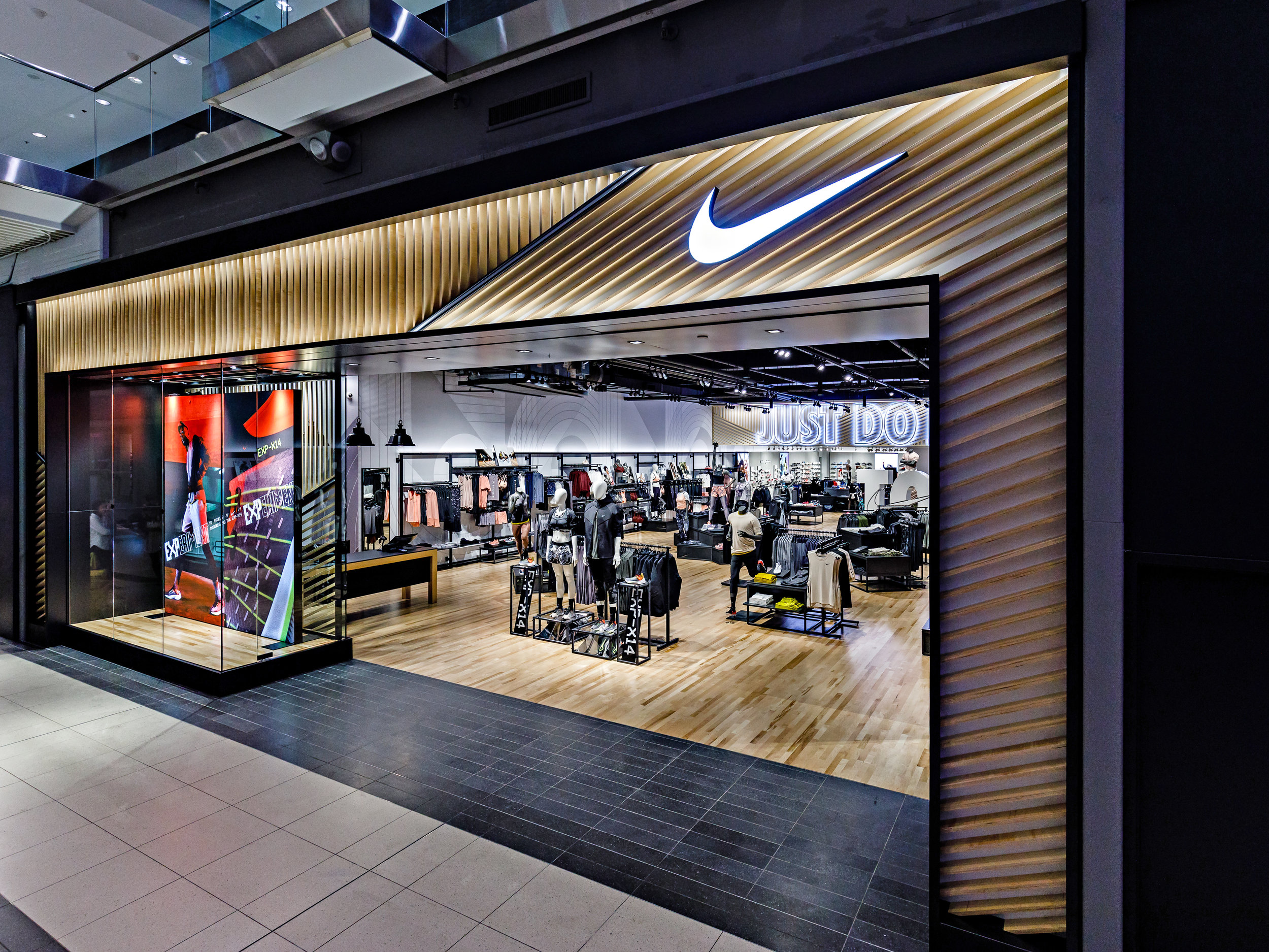 Nike_180706_TEC_0150_HiRes.jpg