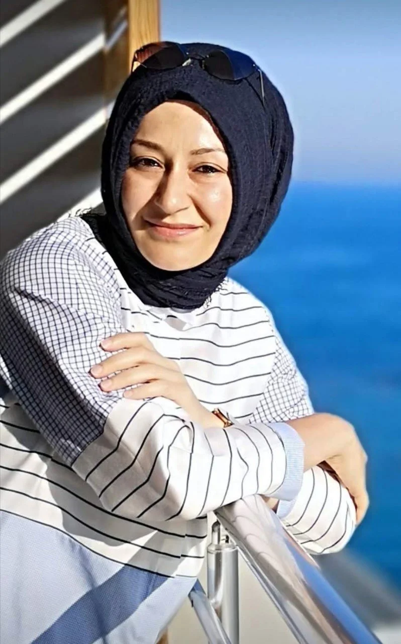 Çocuksuz bir Kadın olarak çiçek açmaya karar verdim ve çocuksuz yaşam tek gerçek değil...