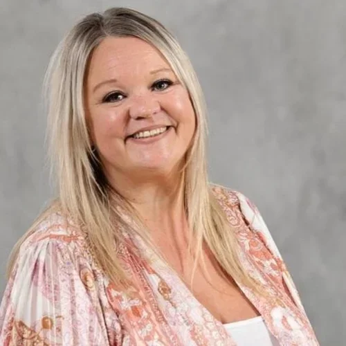 Helen Gallager, Unitrd Kingdom