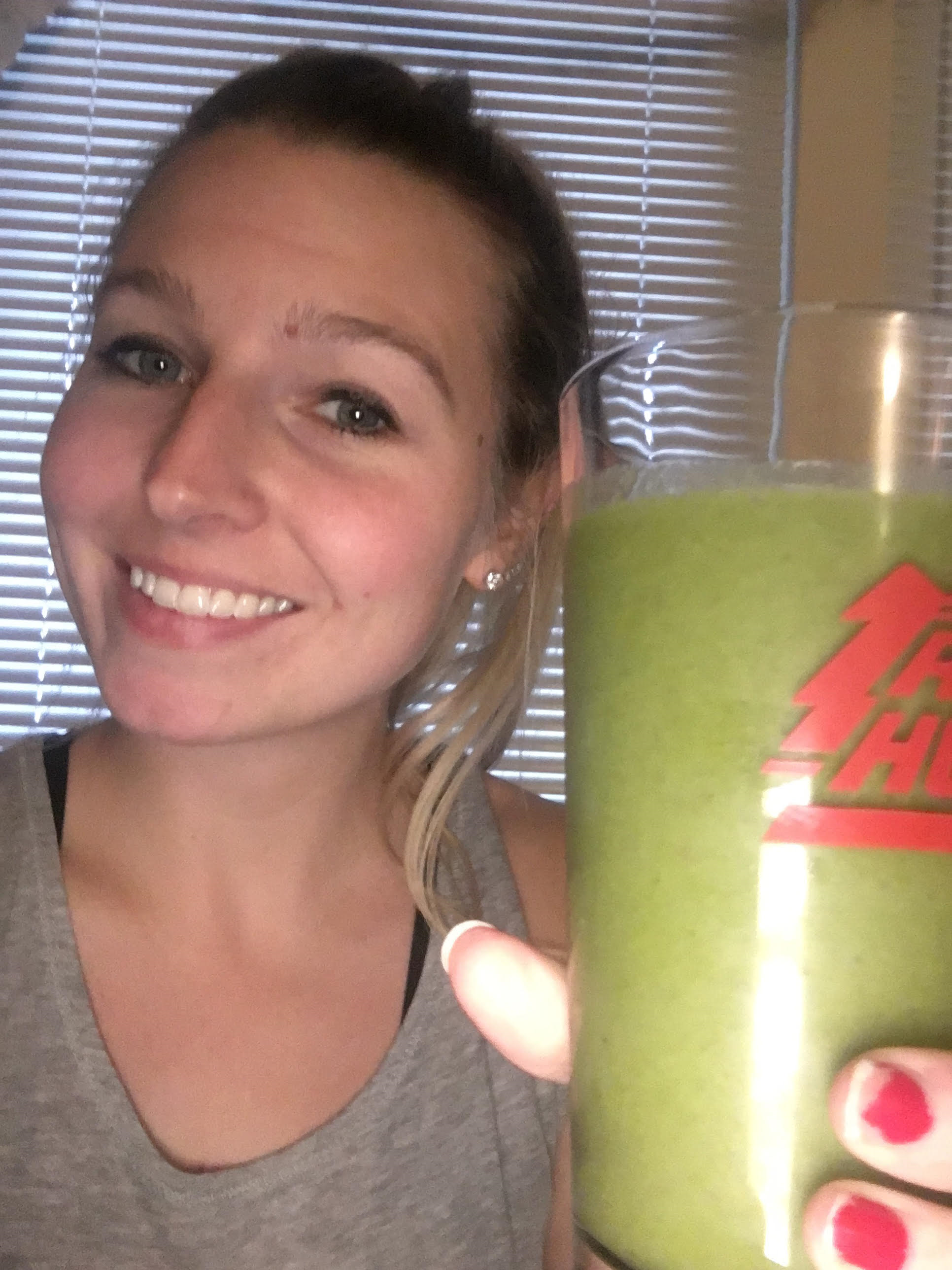 About to enjoy this green smoothie