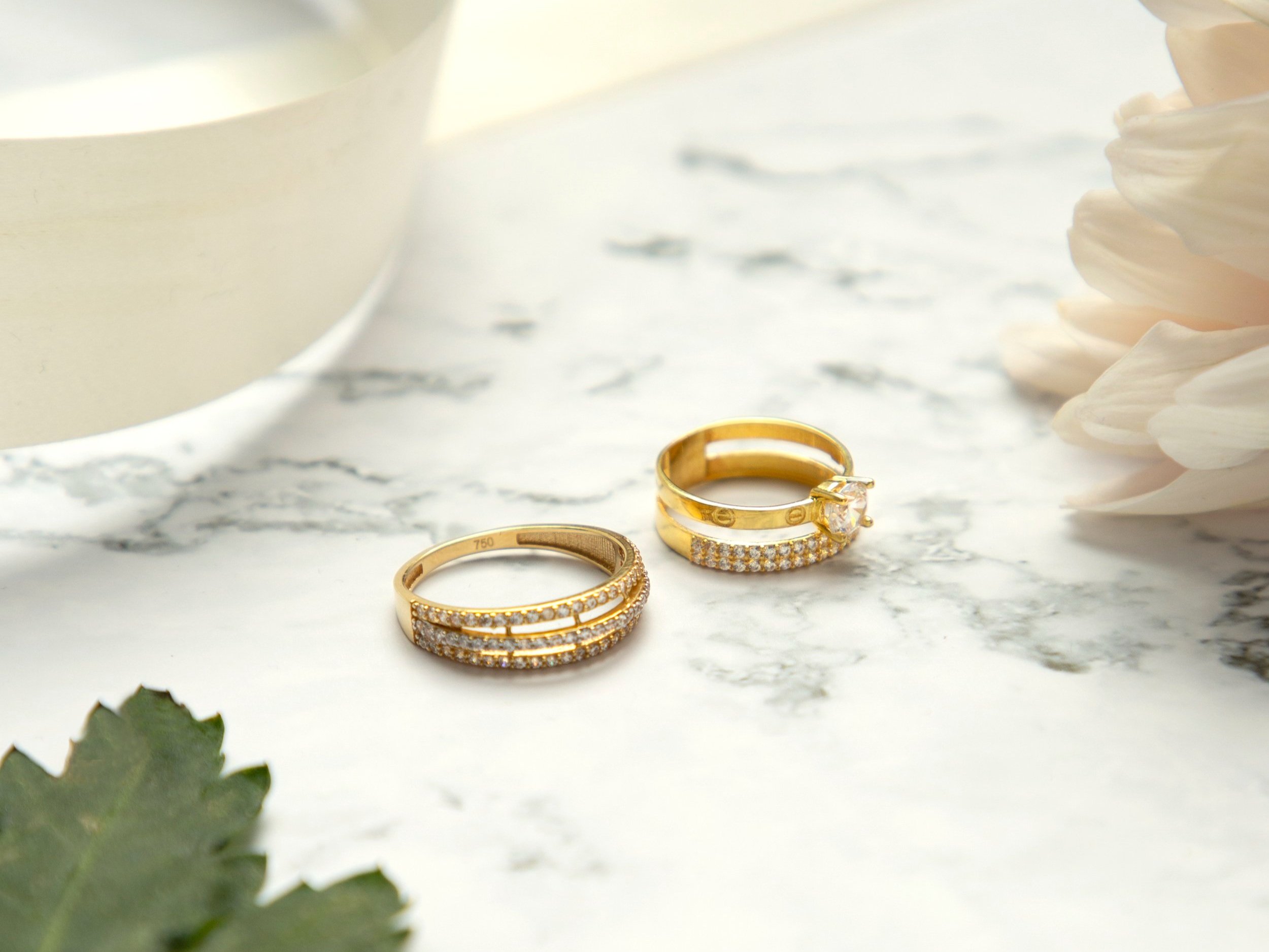 Wedding Ring Photography Tips | The Ultimate Guide